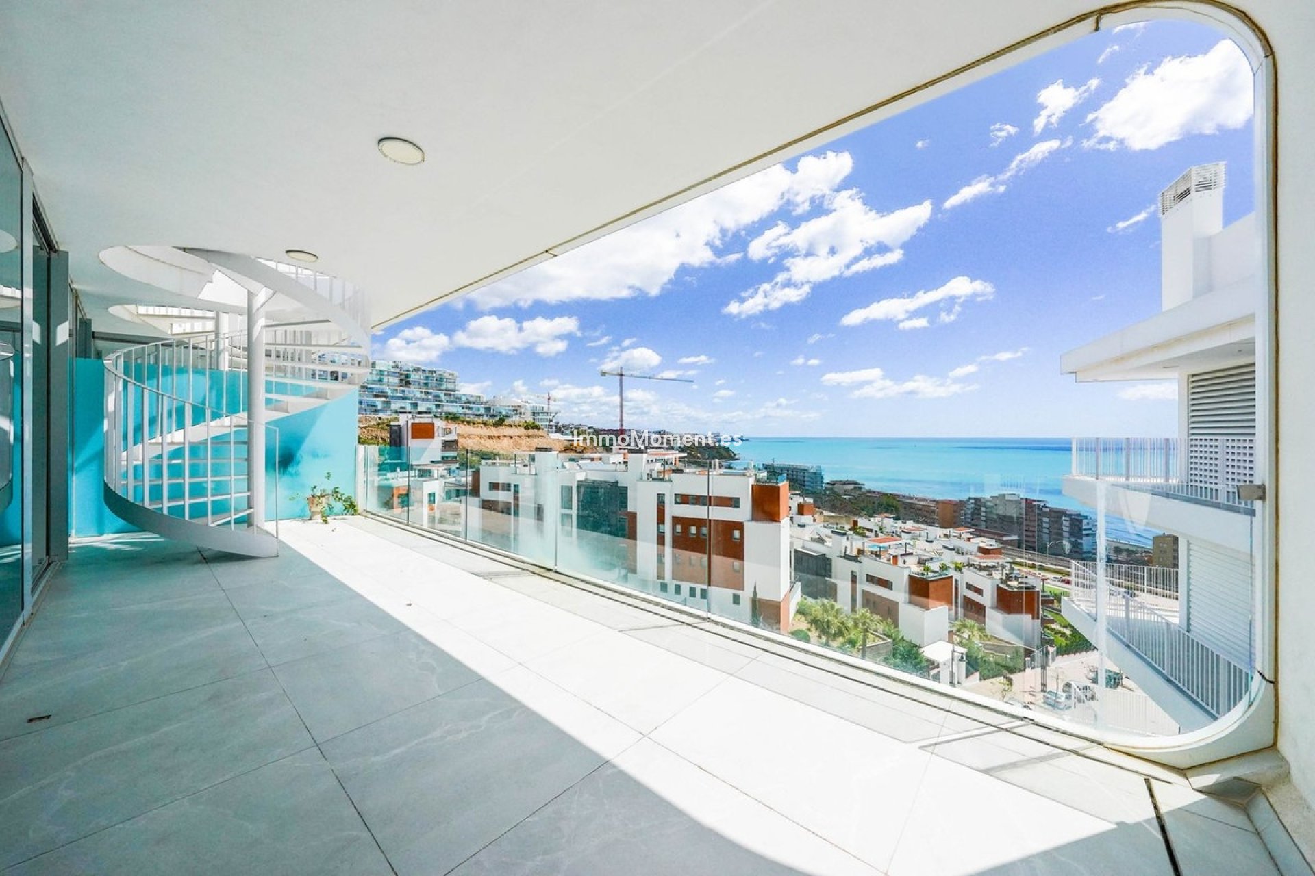 Resale - Apartment - Fuengirola - Higueron