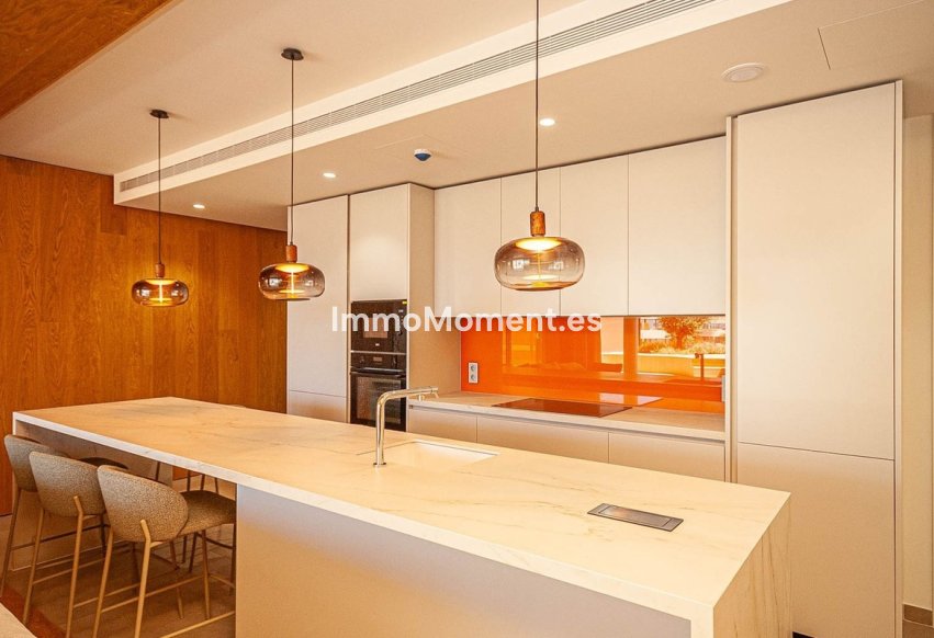 Resale - Apartment - Fuengirola - Higueron