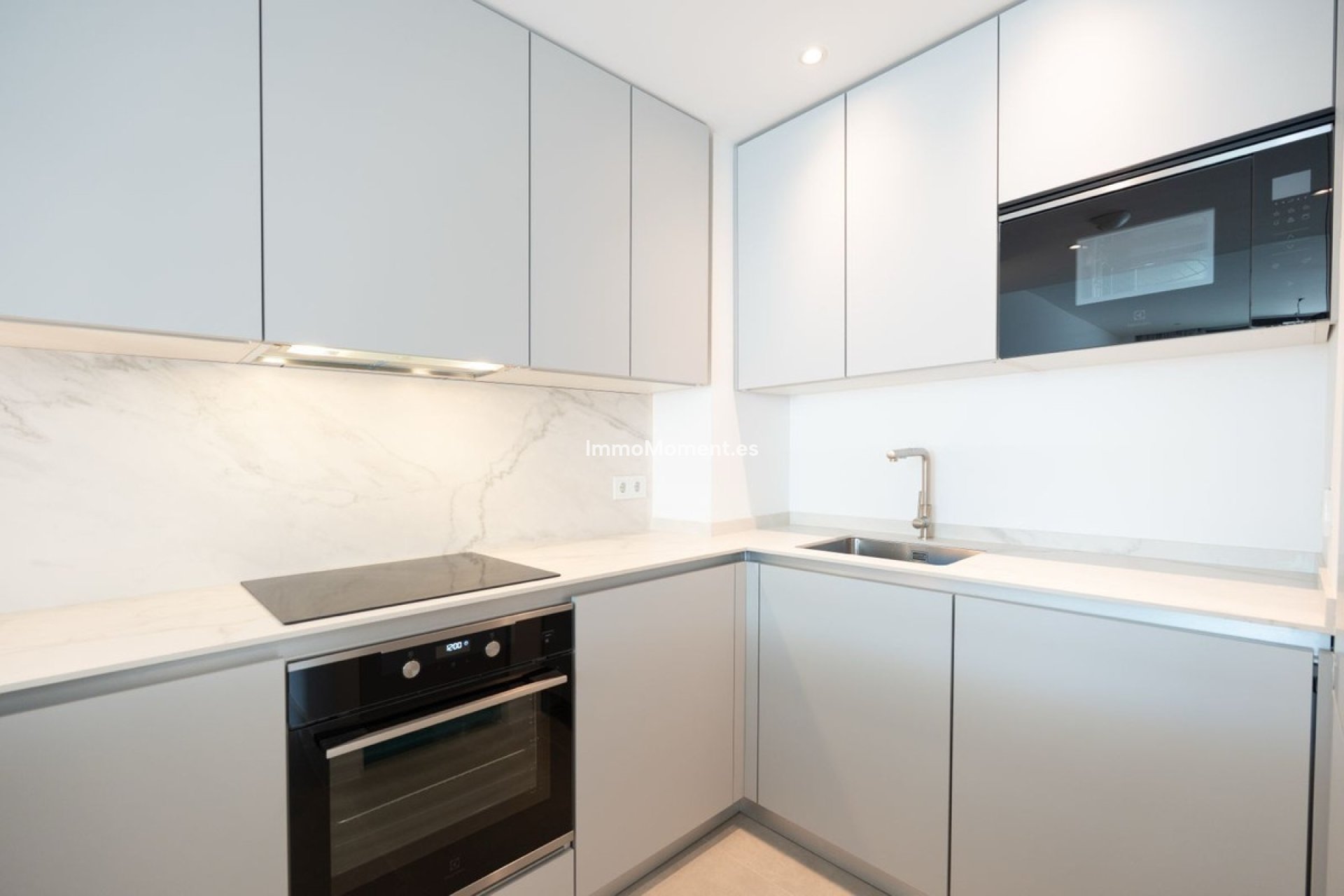 Resale - Apartment - Fuengirola - Higueron
