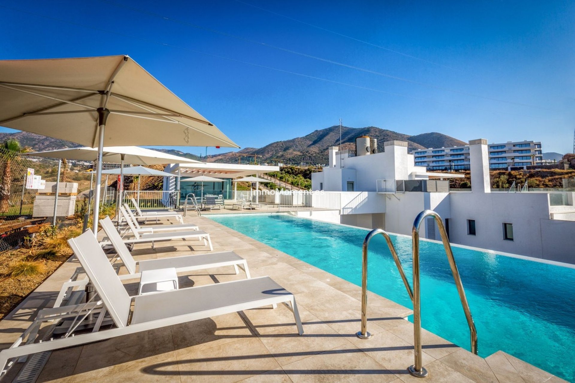 Resale - Apartment - Fuengirola - Higueron