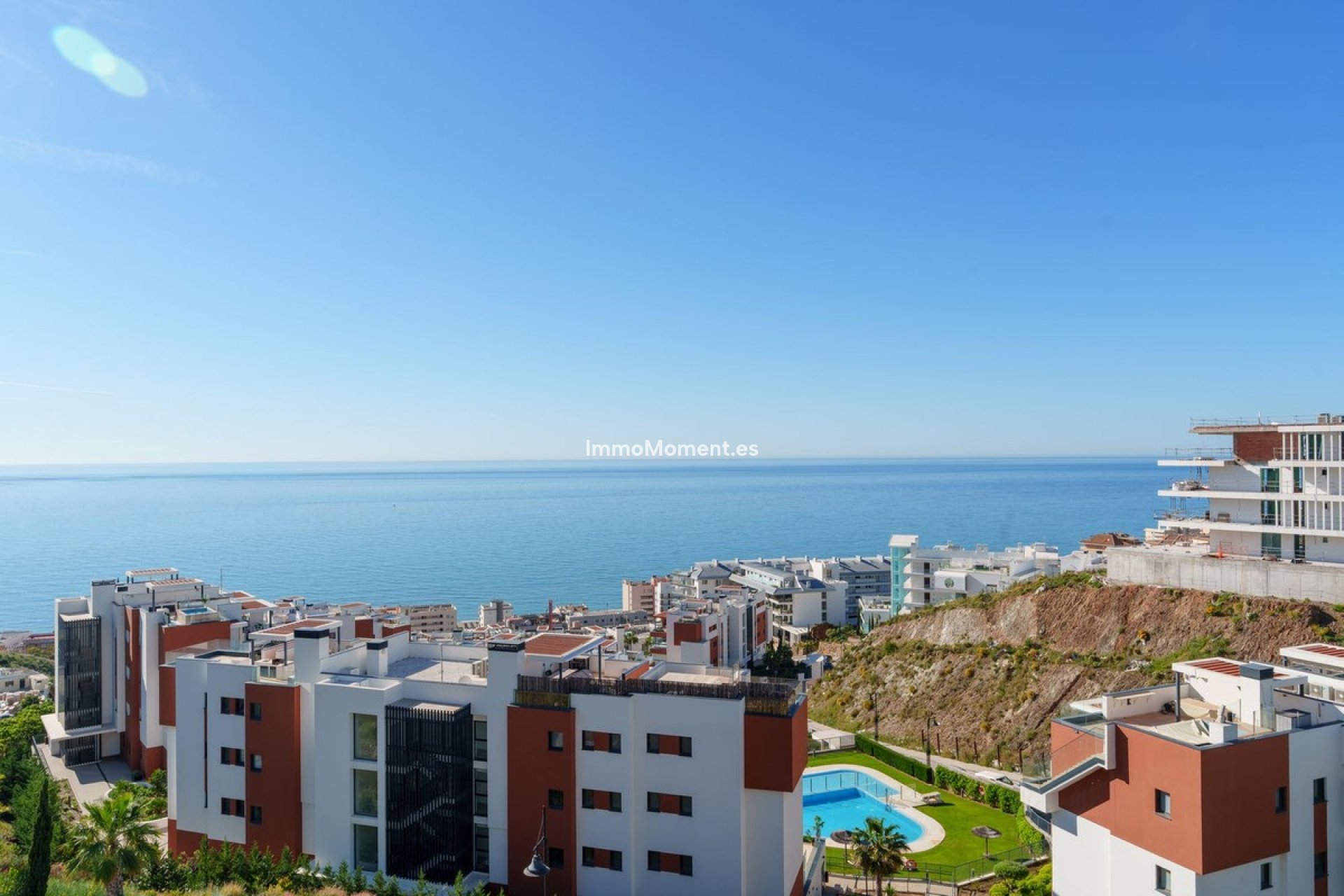 Resale - Apartment - Fuengirola - Higueron