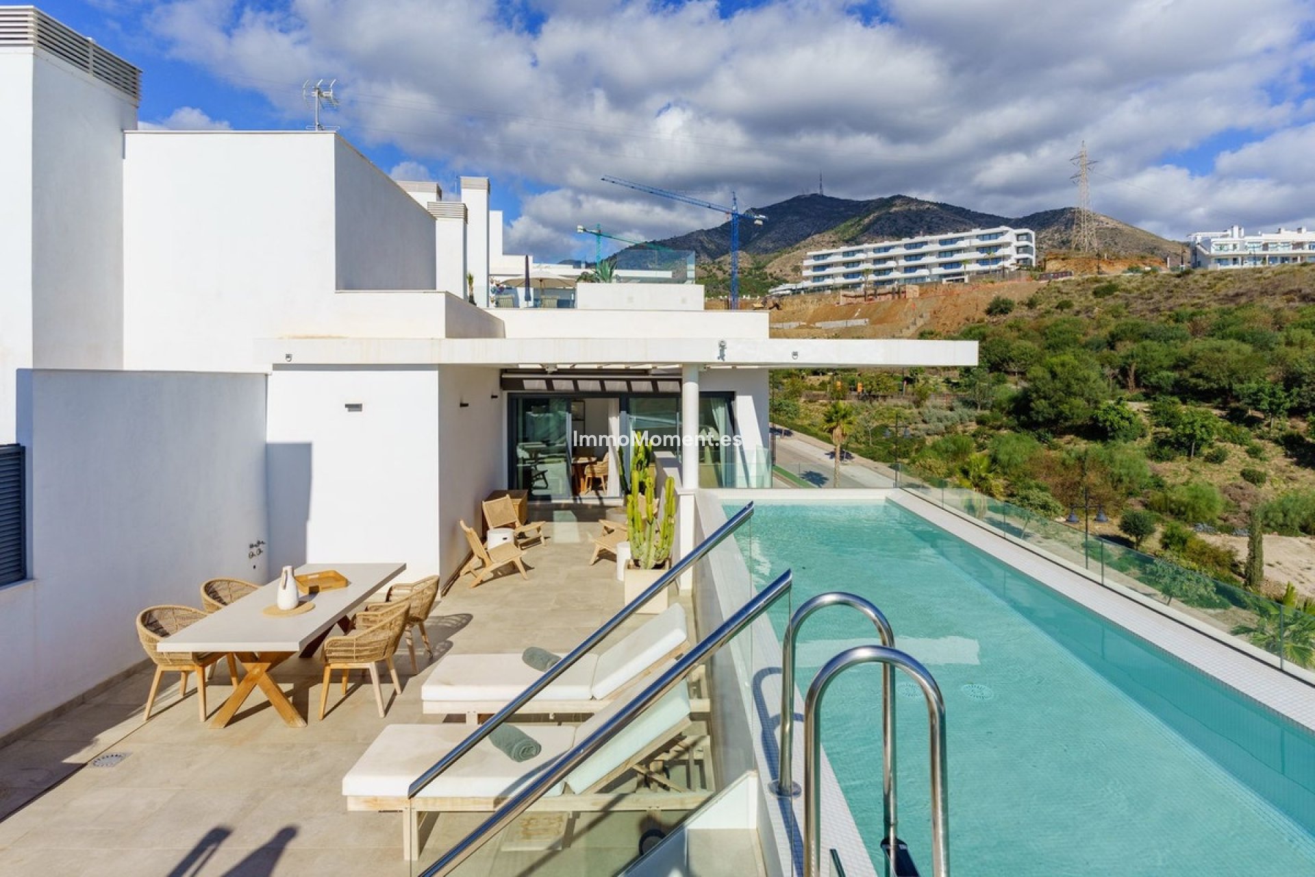 Resale - Apartment - Fuengirola - Higueron