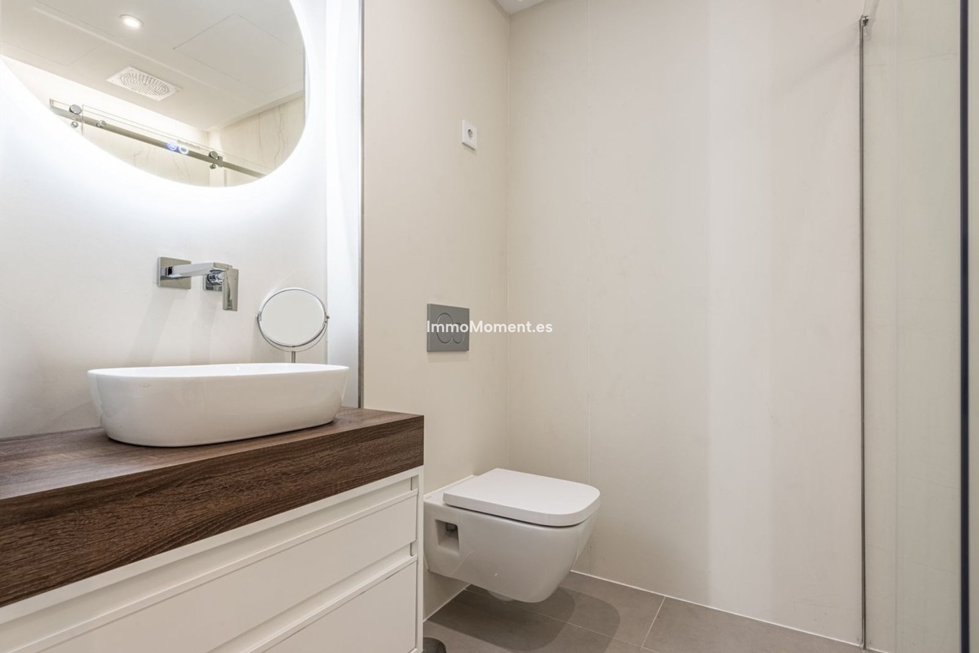 Resale - Apartment - Fuengirola - Higueron