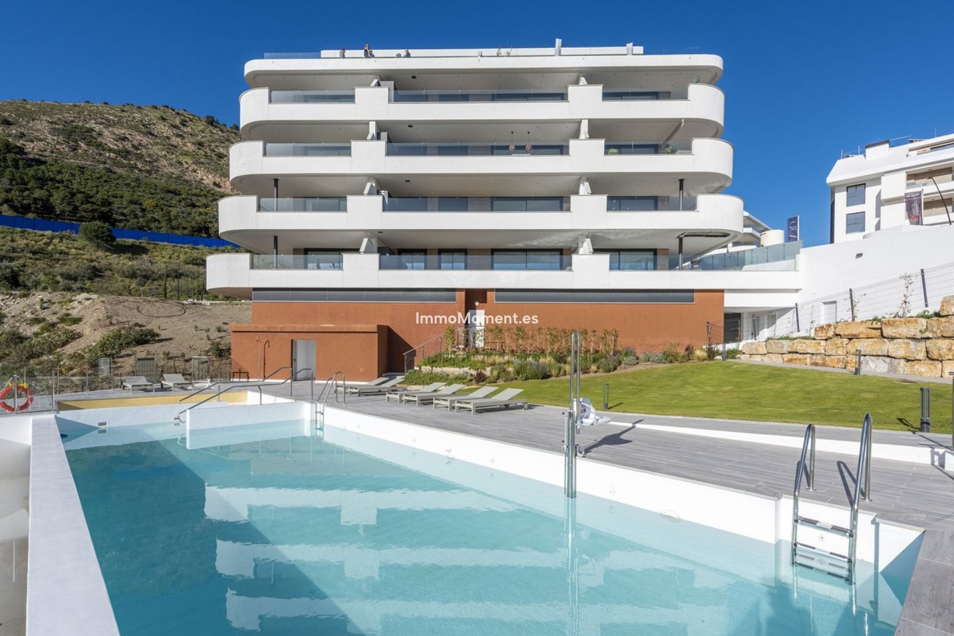 Resale - Apartment - Fuengirola - Higueron