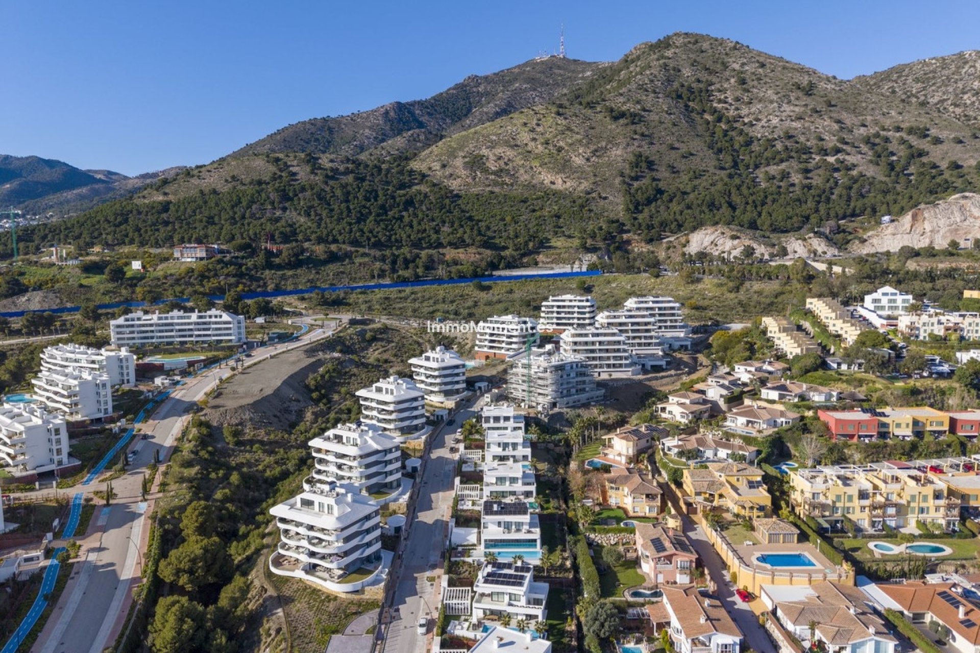 Resale - Apartment - Fuengirola - Higueron