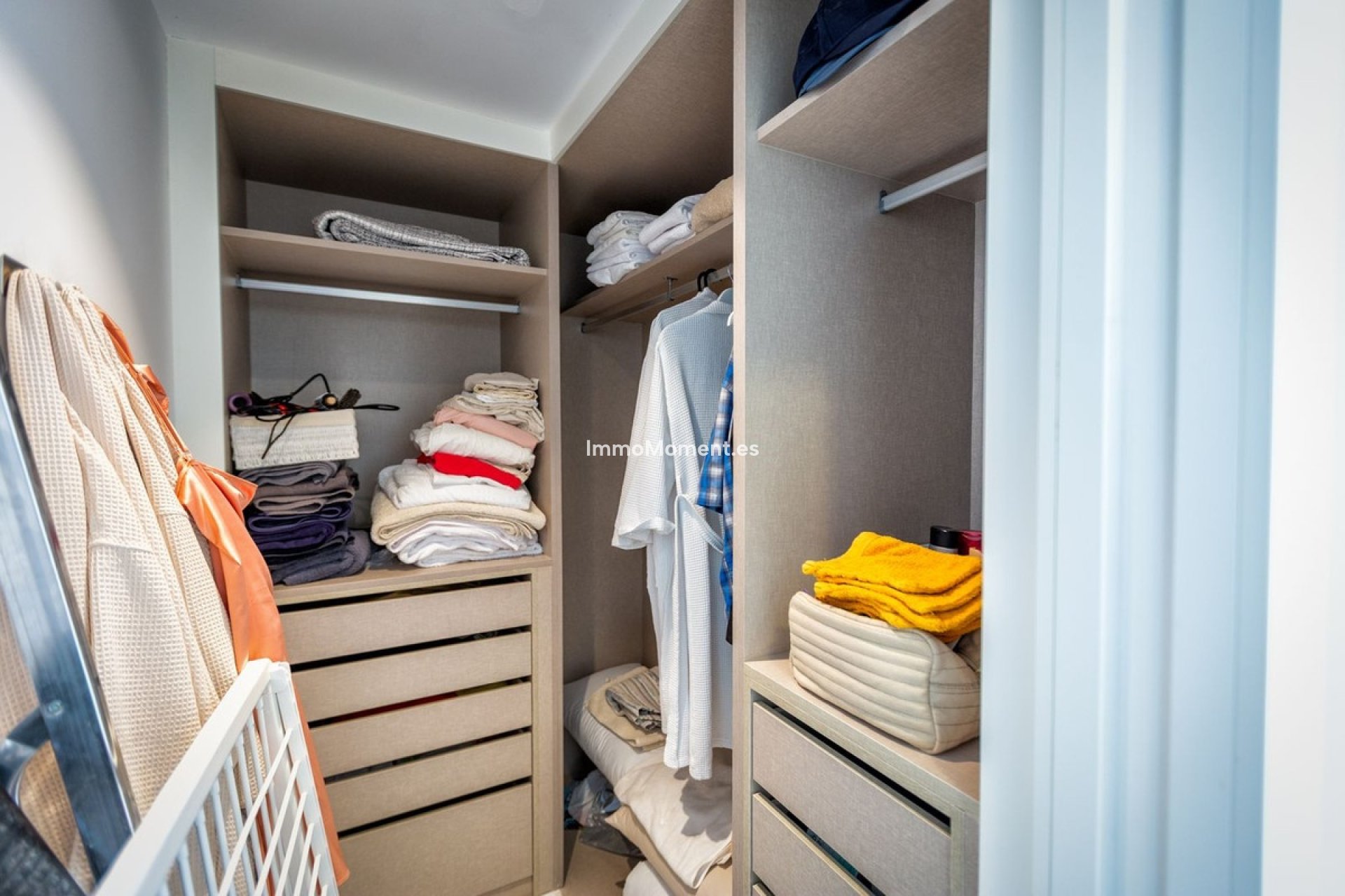Resale - Apartment - Fuengirola - Higueron