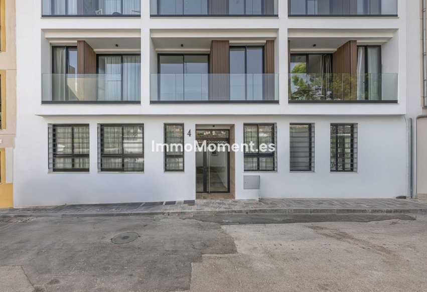 Resale - Apartment - Fuengirola - Los Boliches