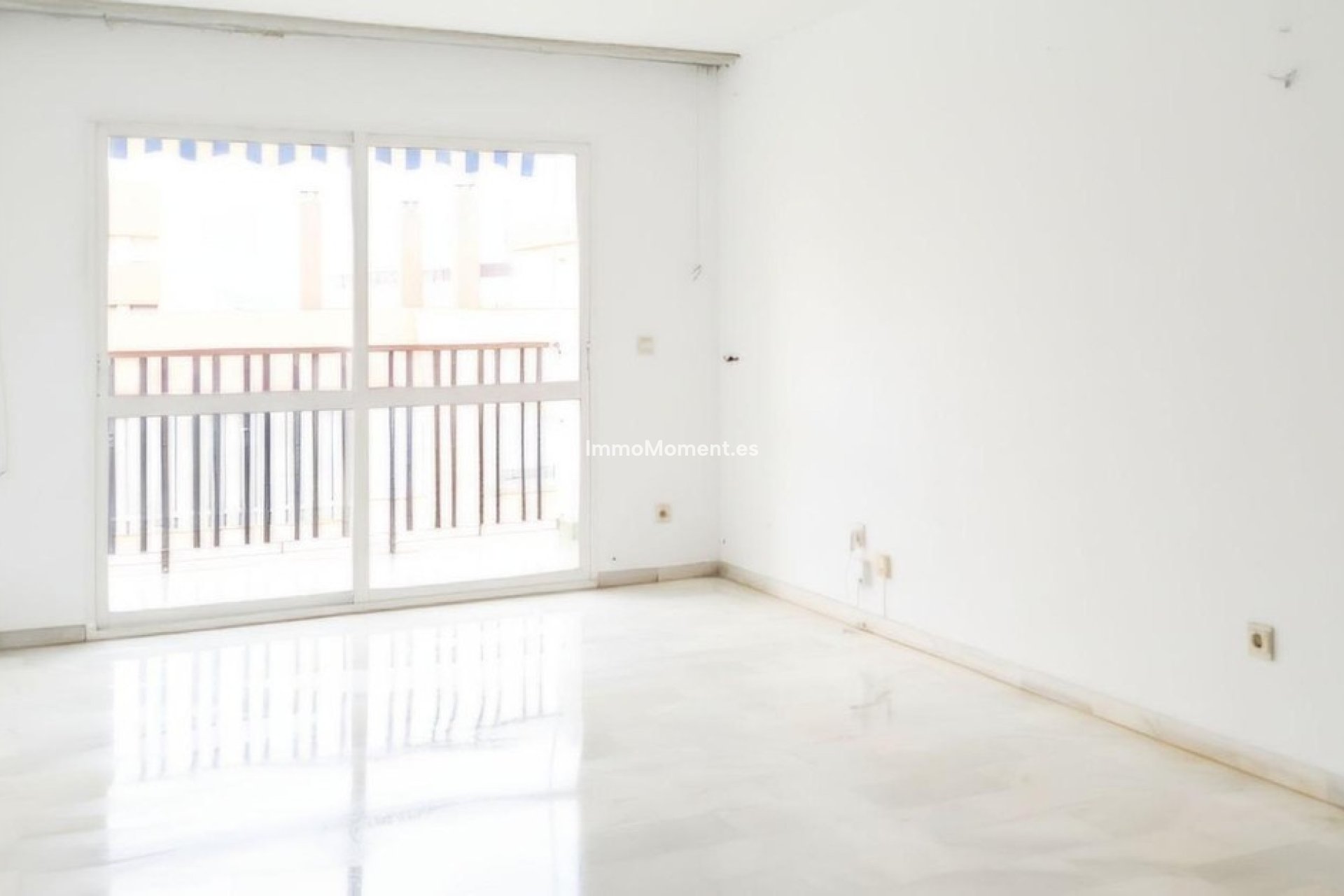 Resale - Apartment - Fuengirola - Los Boliches