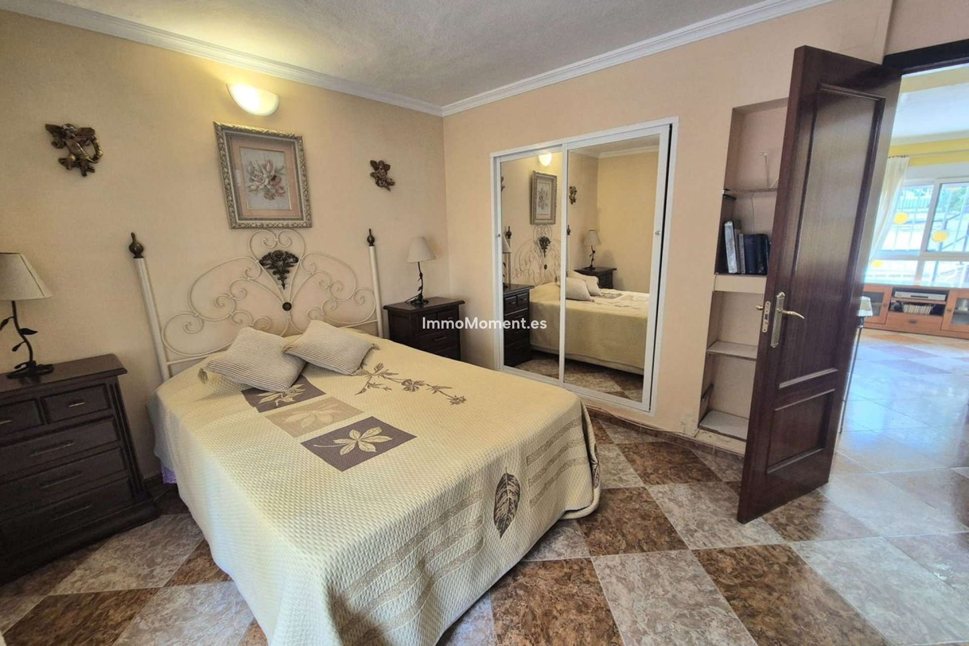 Resale - Apartment - Fuengirola - Los Boliches