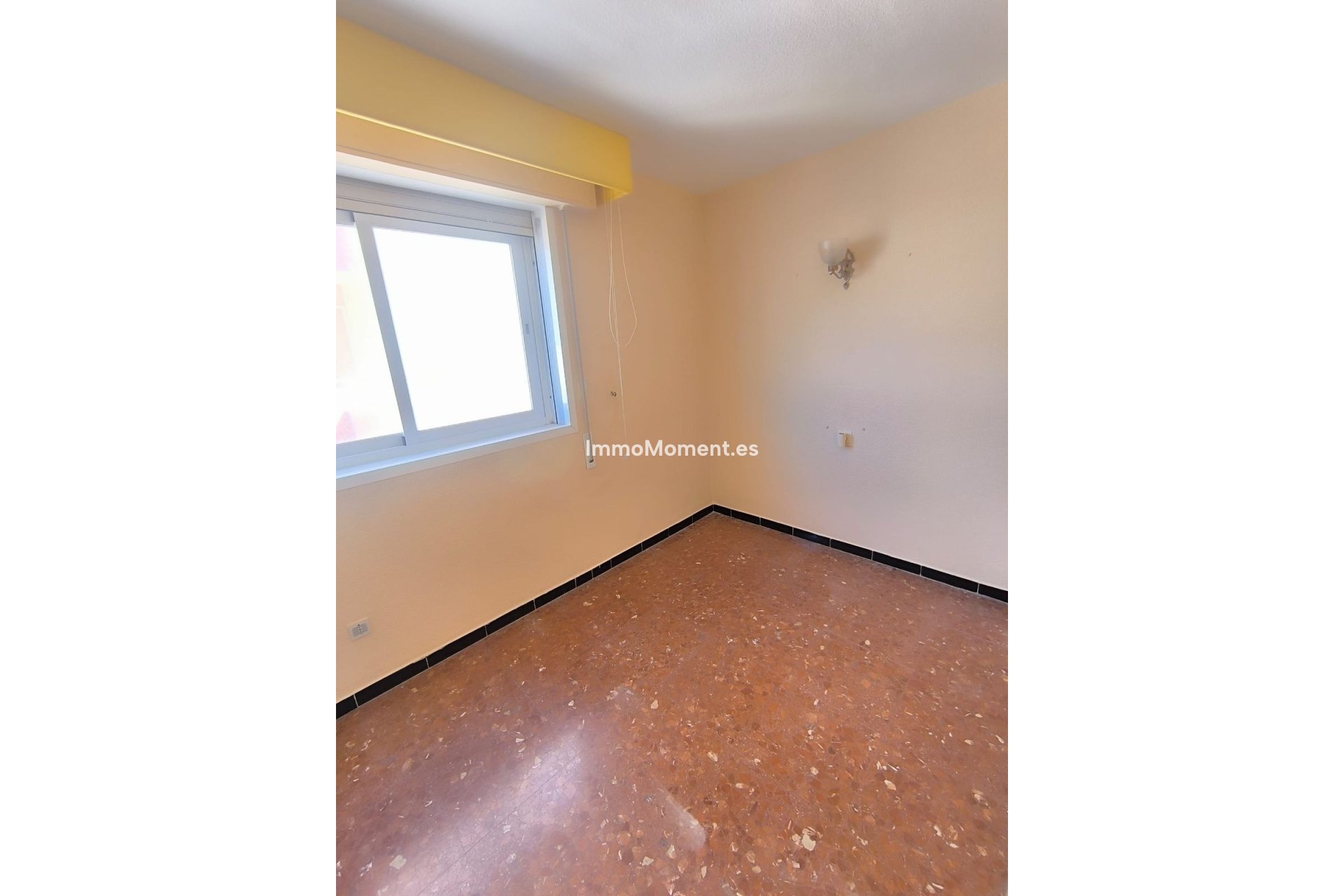 Resale - Apartment - Fuengirola - Los Boliches