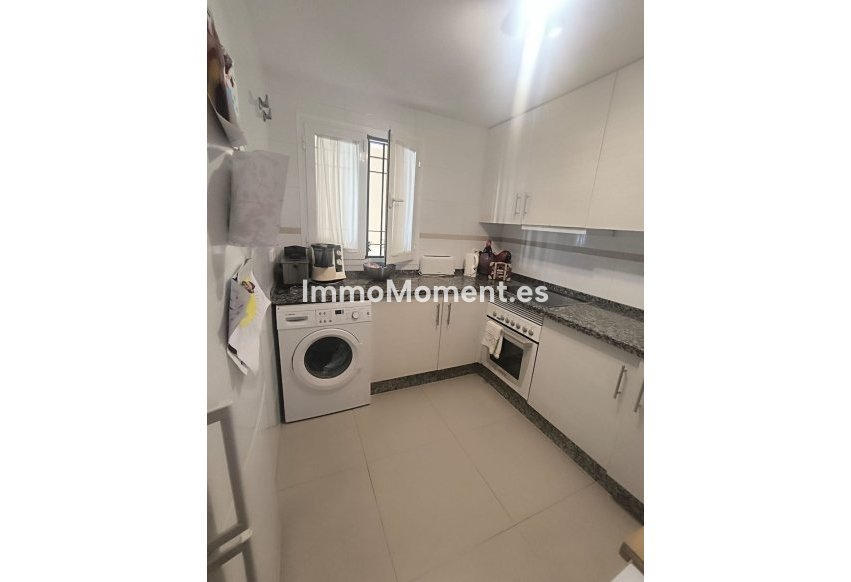 Resale - Apartment - Fuengirola - Los Boliches