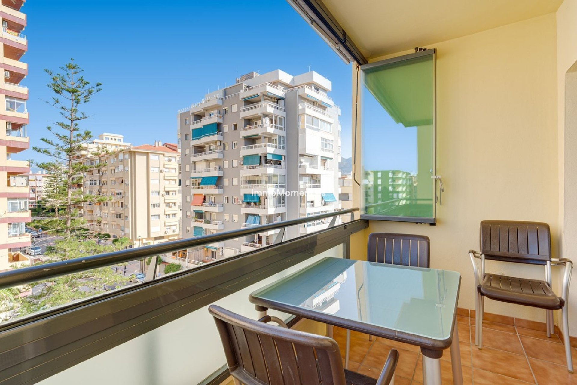 Resale - Apartment - Fuengirola - Los Boliches