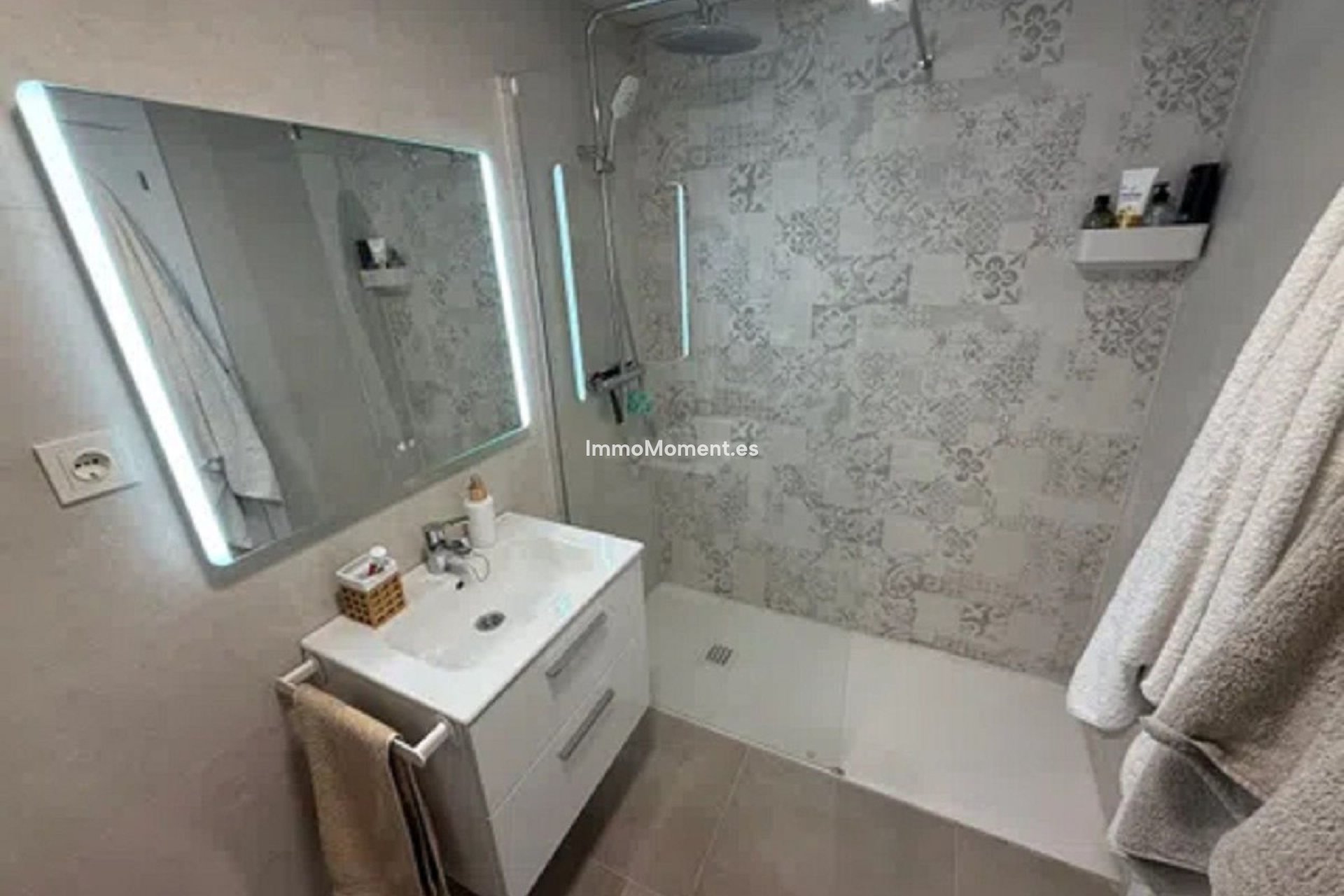 Resale - Apartment - Fuengirola - Los Pacos