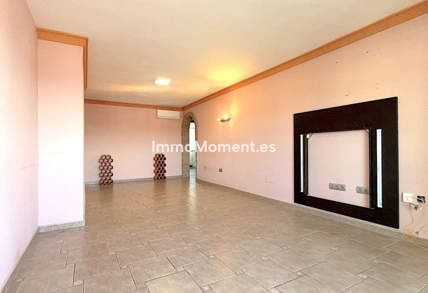 Resale - Apartment - Fuengirola - Los Pacos