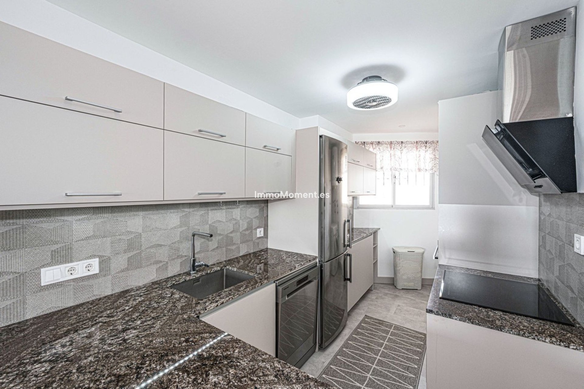 Resale - Apartment - Fuengirola - Torreblanca