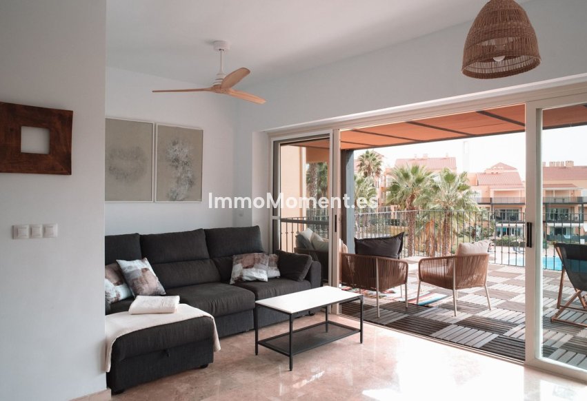 Resale - Apartment - Inland  - Alhaurín de la Torre