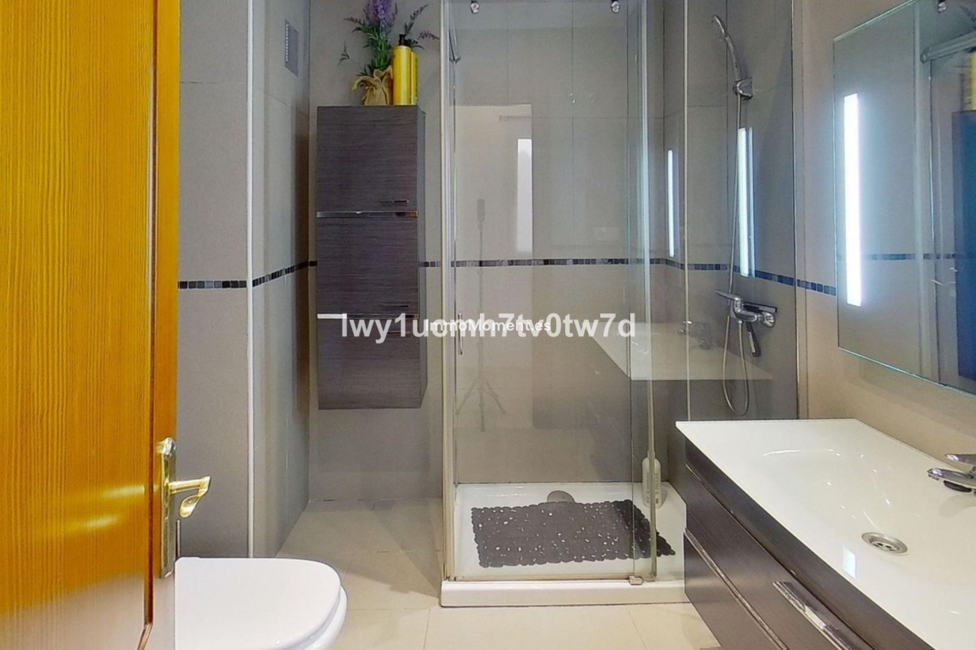 Resale - Apartment - Inland  - Alhaurín de la Torre