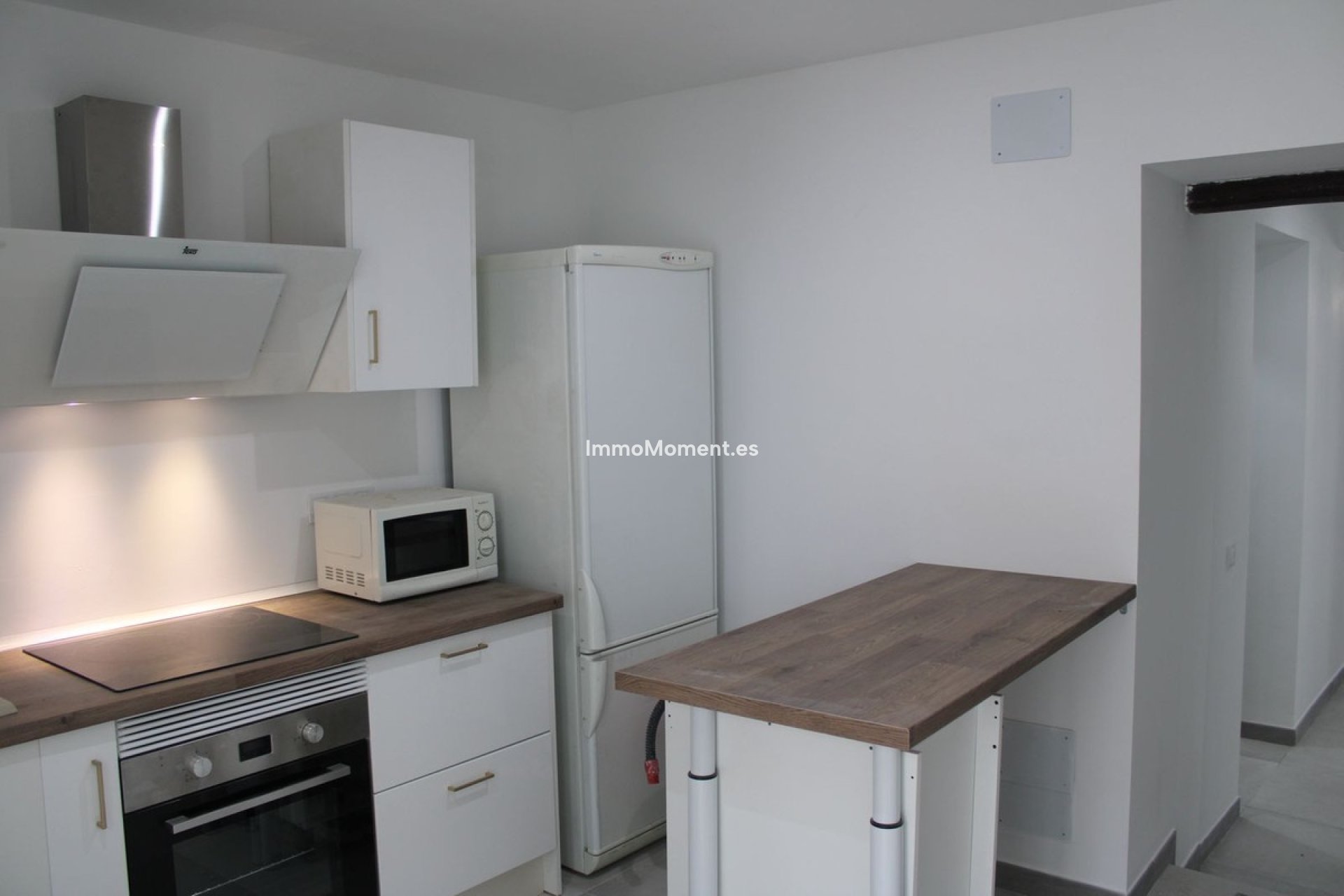 Resale - Apartment - Inland  - Alhaurín el Grande Centro