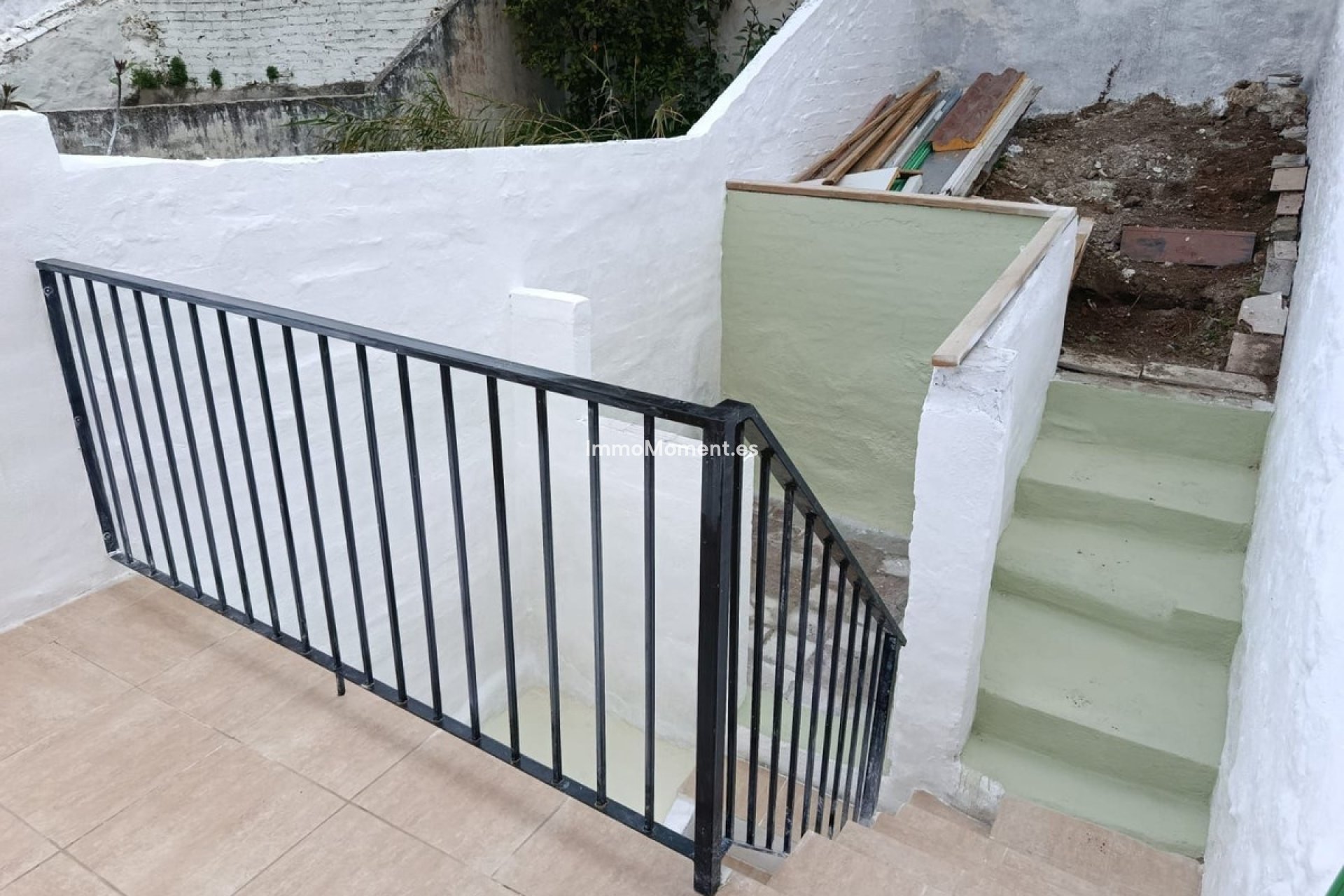 Resale - Apartment - Inland  - Alhaurín el Grande Centro