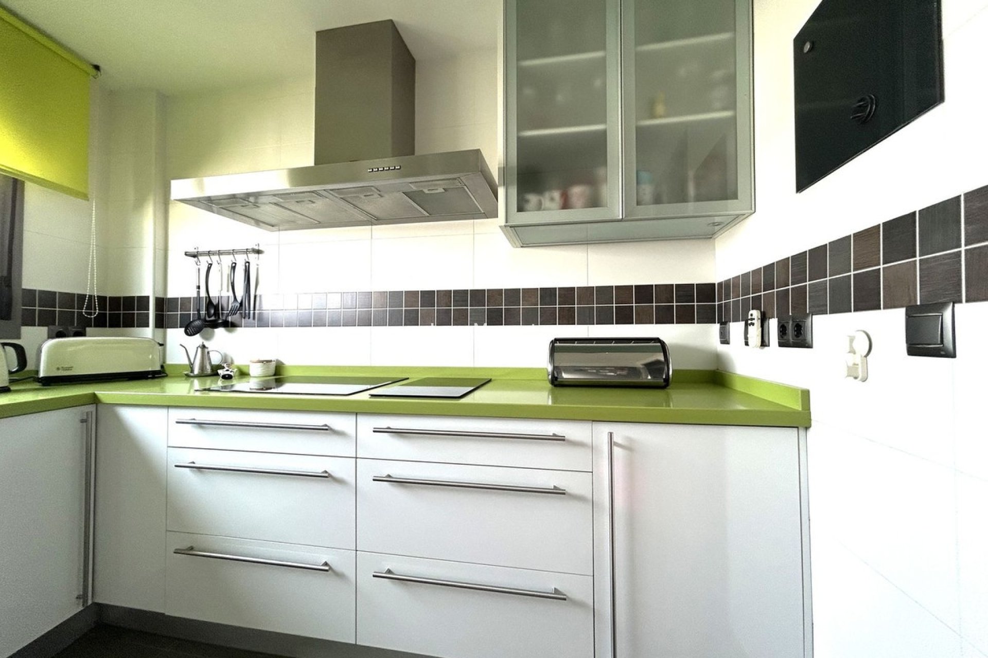 Resale - Apartment - Inland  - Alhaurín el Grande Centro