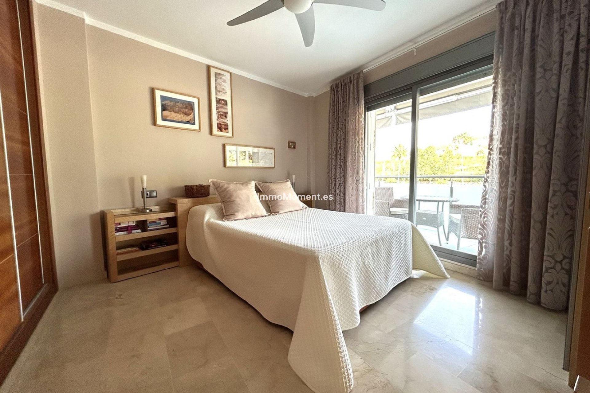 Resale - Apartment - Inland  - Alhaurín el Grande Centro