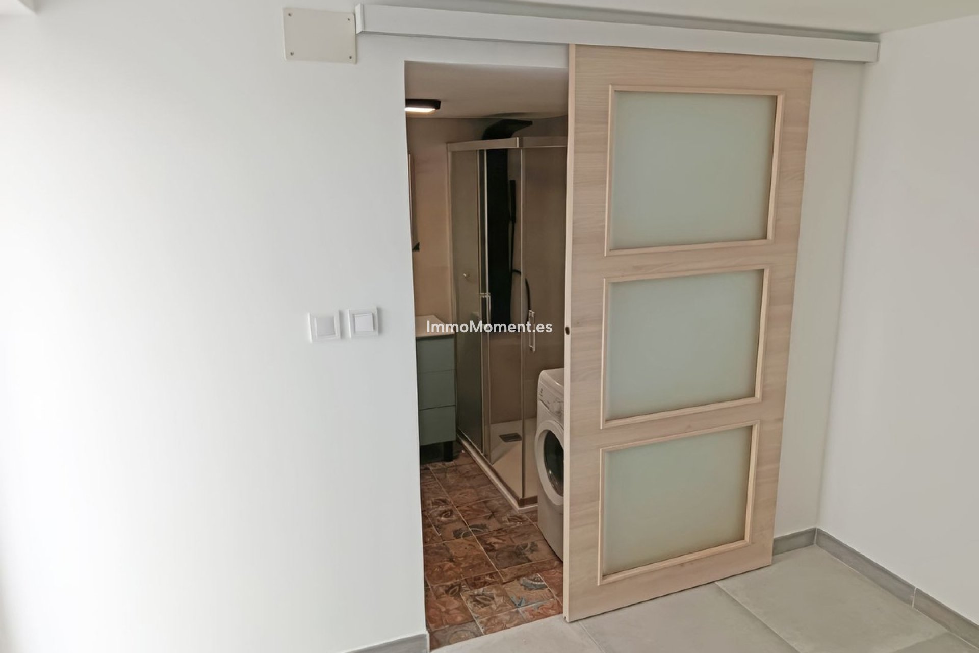 Resale - Apartment - Inland  - Alhaurín el Grande Centro