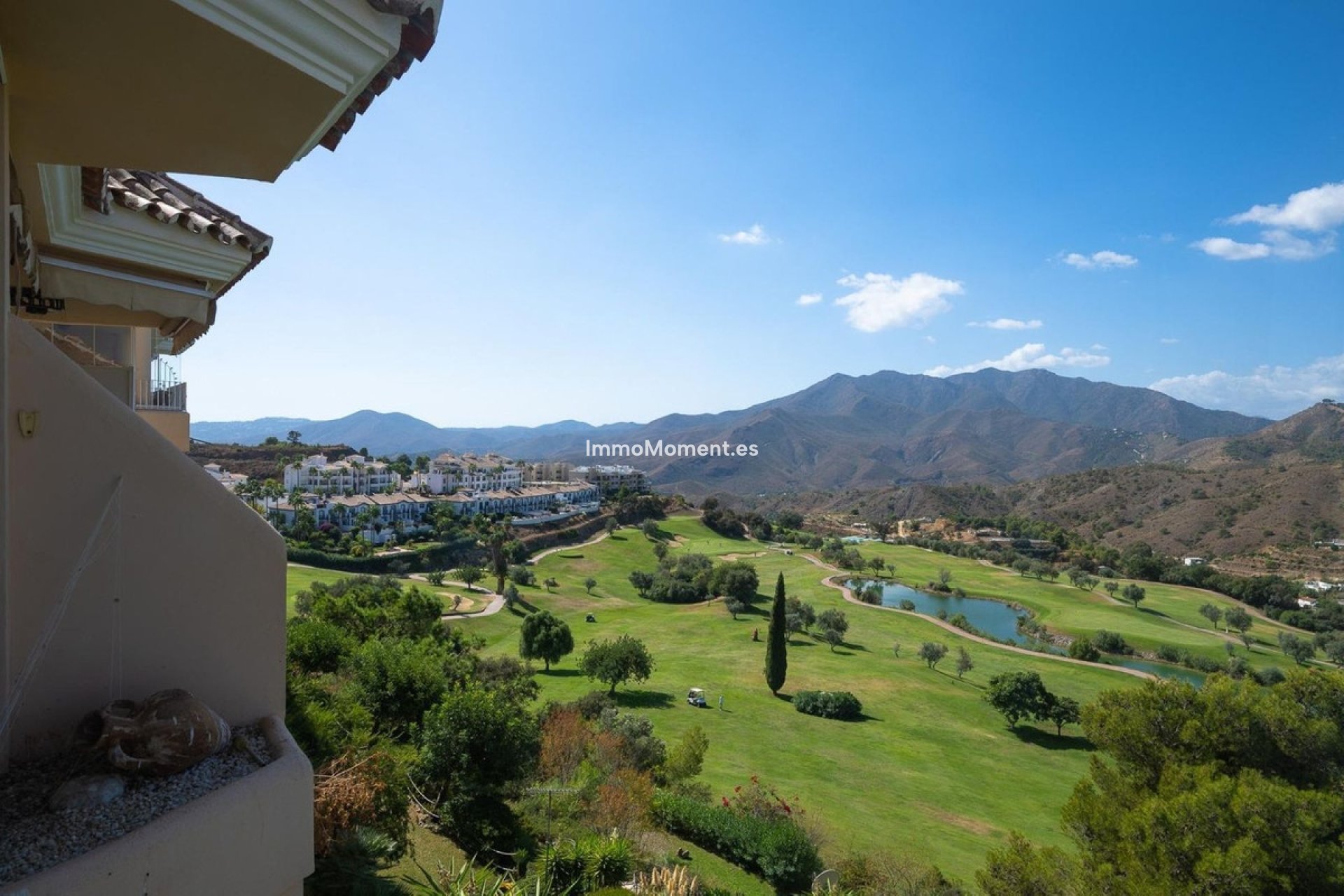 Resale - Apartment - Inland  - Alhaurín el Grande Centro