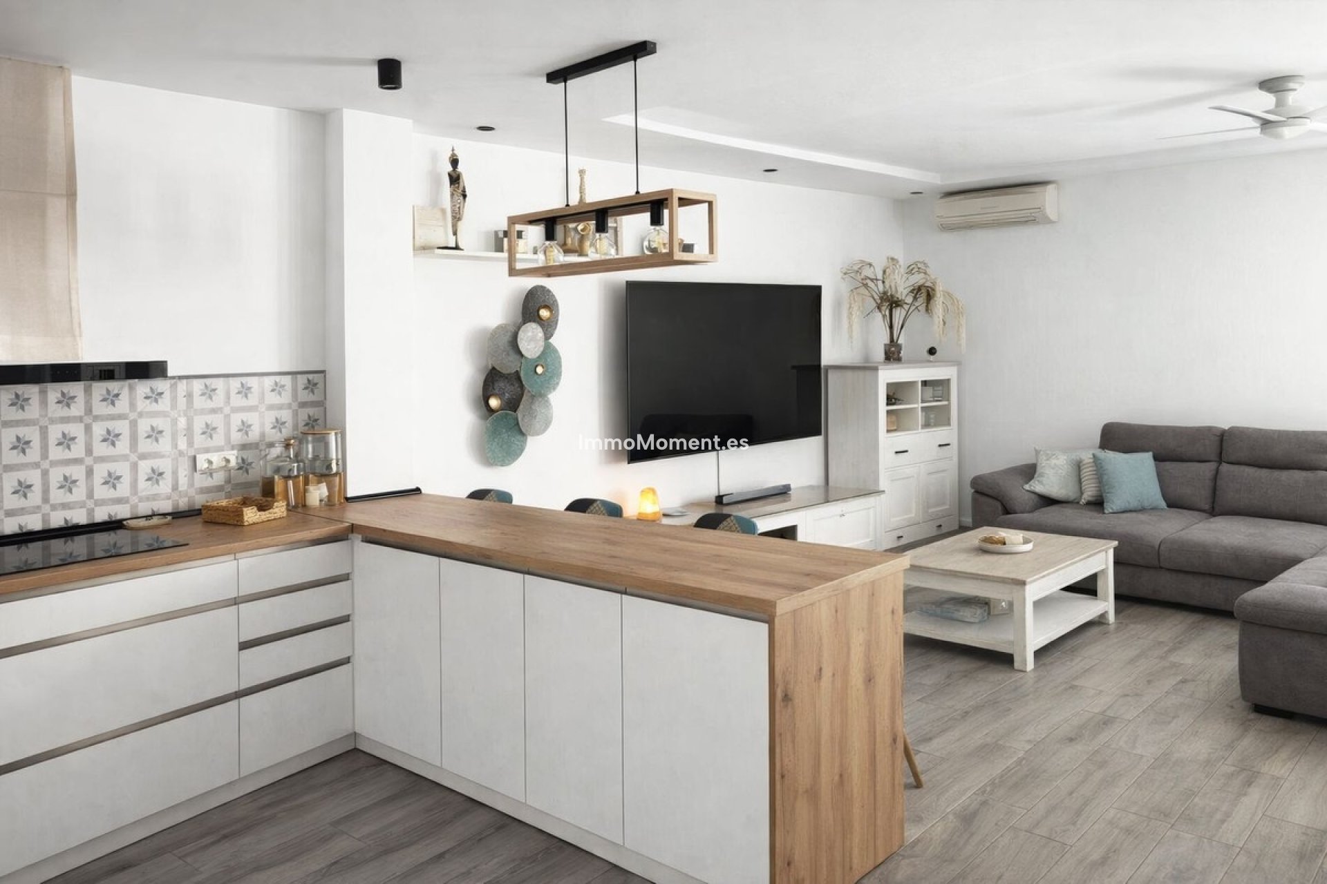 Resale - Apartment - Inland  - Alhaurín el Grande Centro