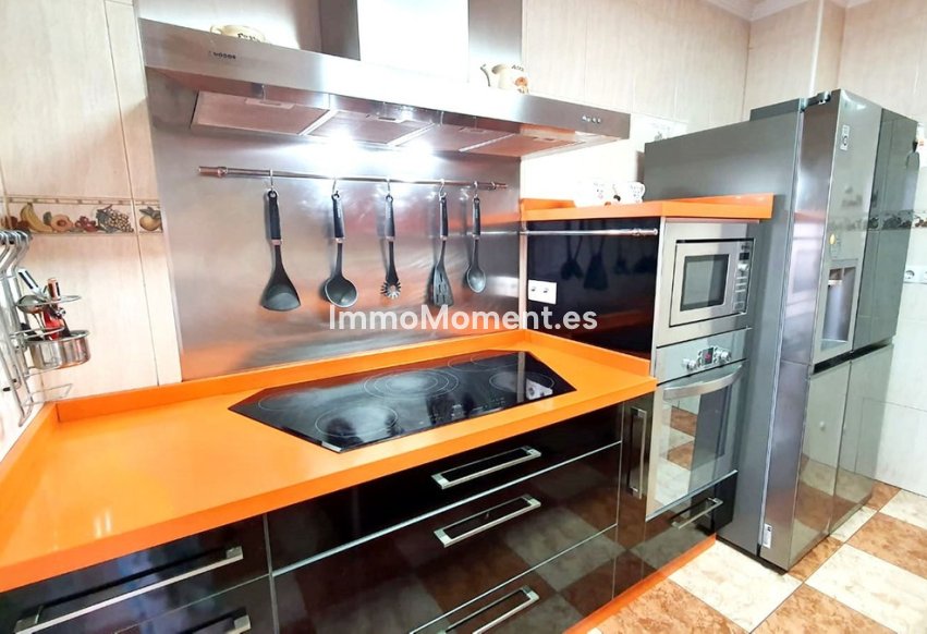 Resale - Apartment - Inland  - Alhaurín el Grande Centro