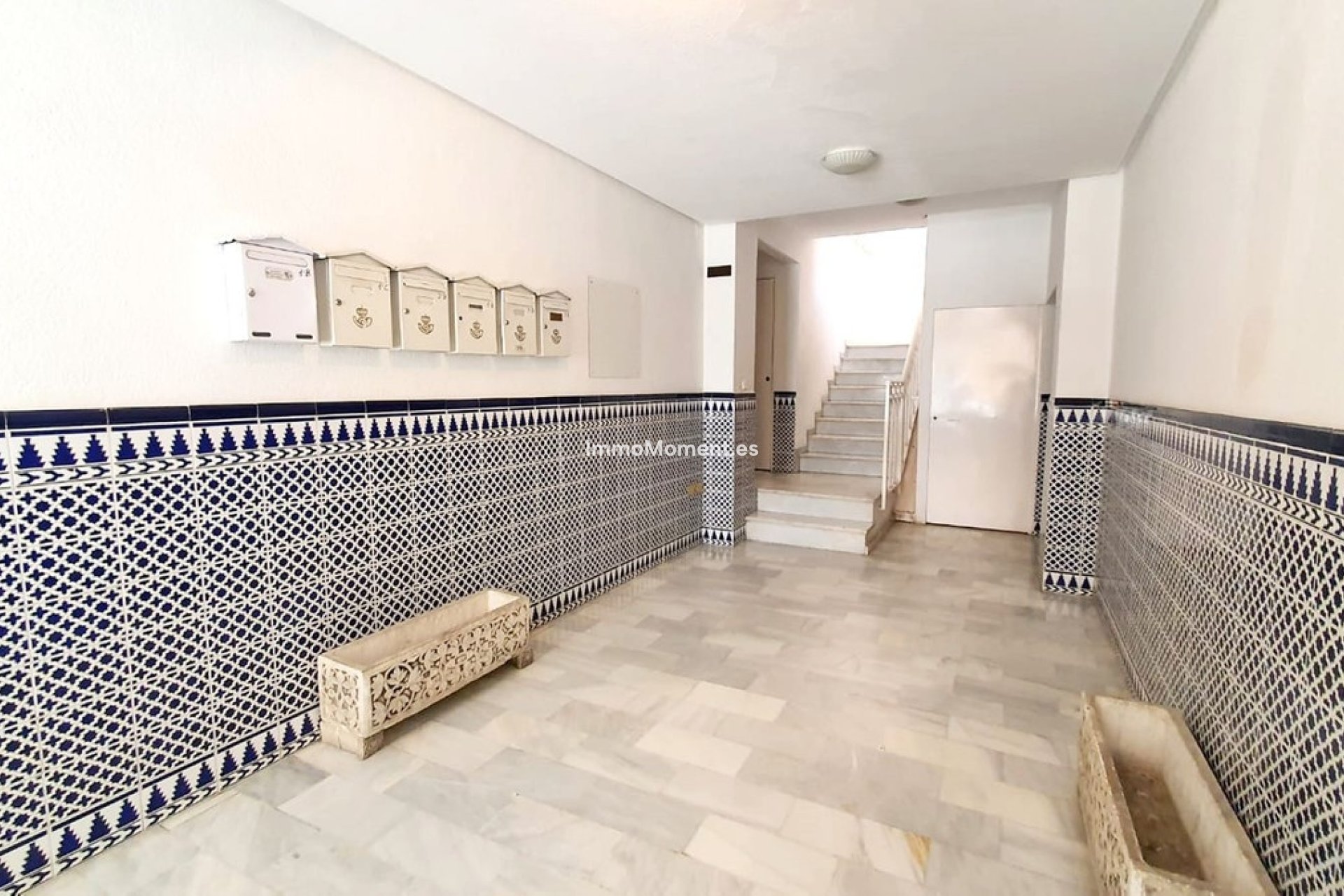 Resale - Apartment - Inland  - Alhaurín el Grande Centro