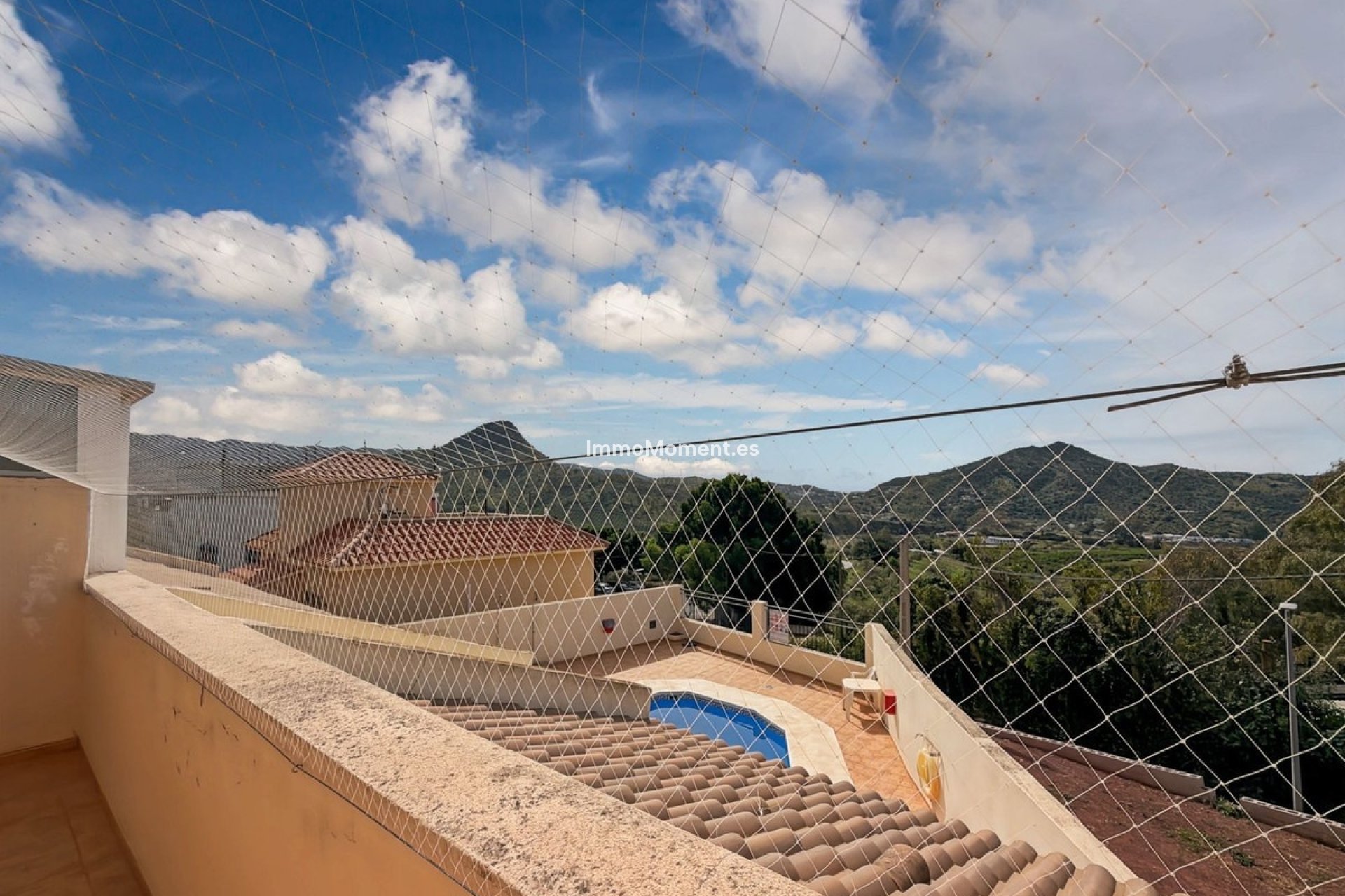 Resale - Apartment - Inland  - Almogía