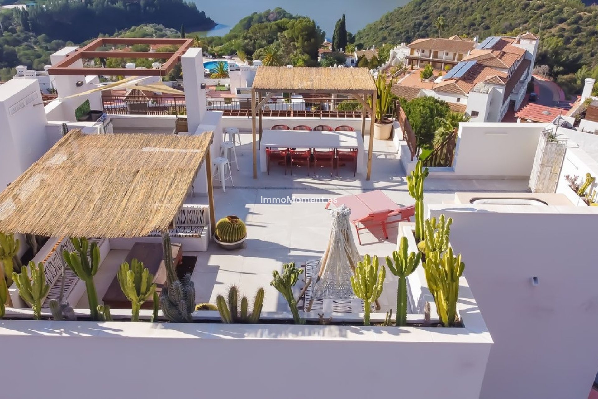 Resale - Apartment - Inland  - Istán