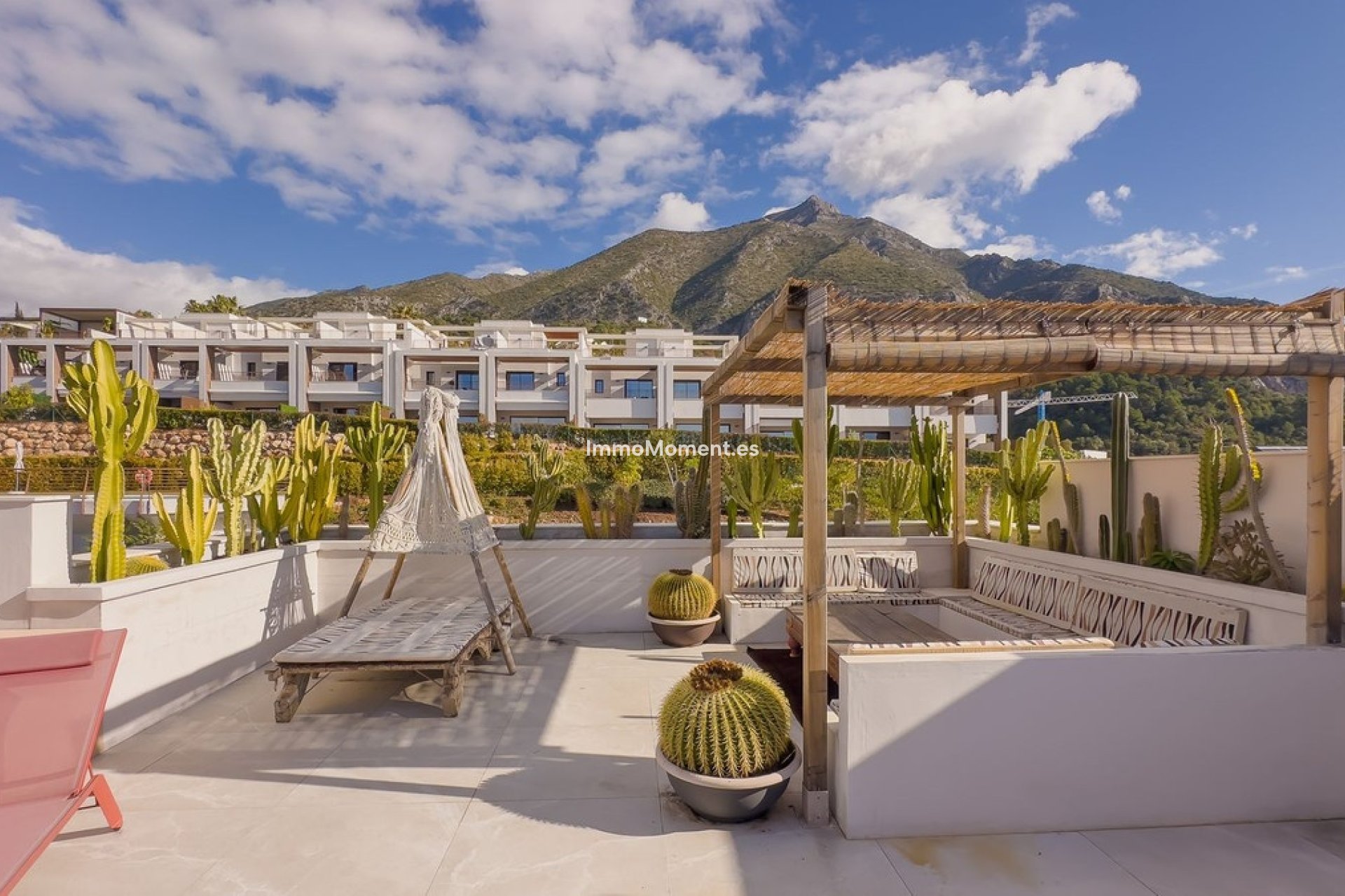 Resale - Apartment - Inland  - Istán