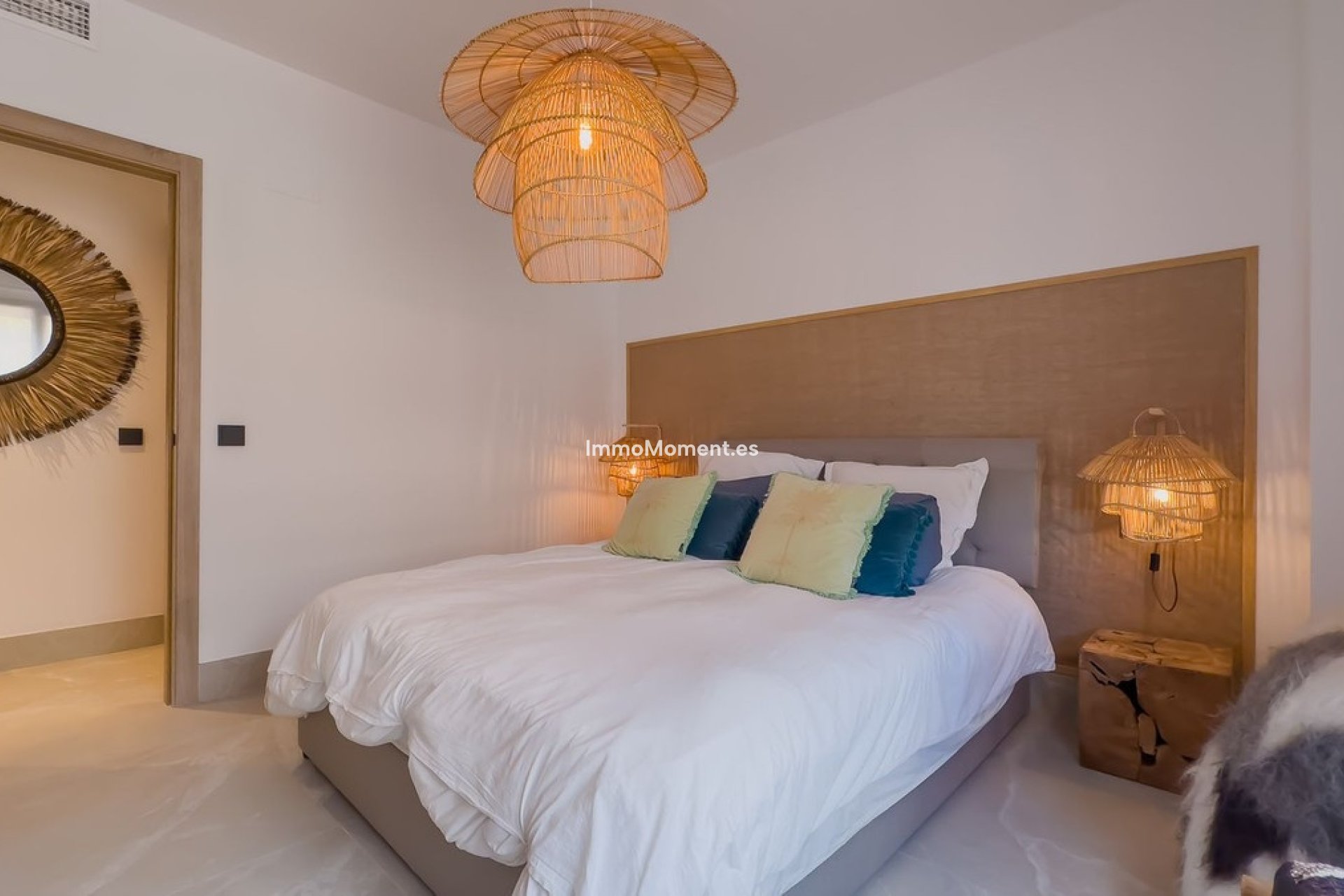 Resale - Apartment - Inland  - Istán