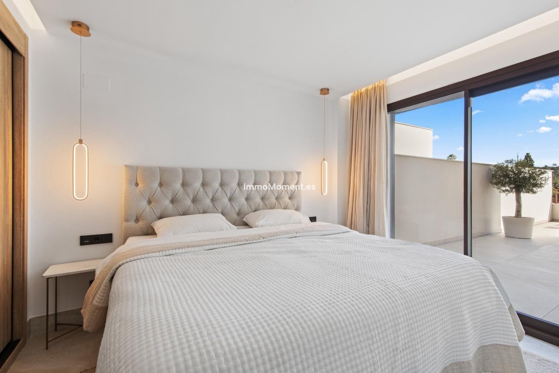 Resale - Apartment - Inland  - Istán