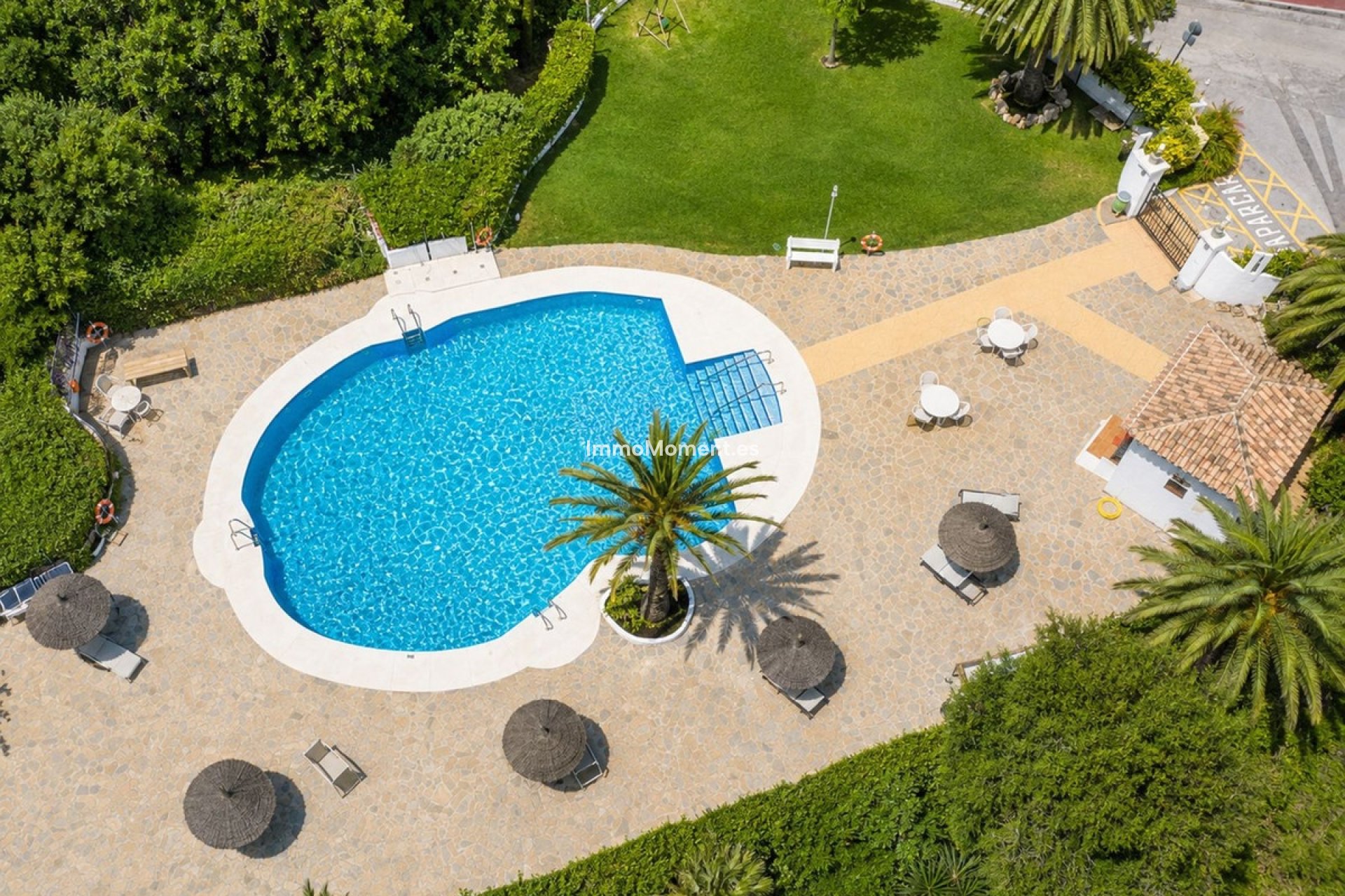 Resale - Apartment - Inland  - Istán