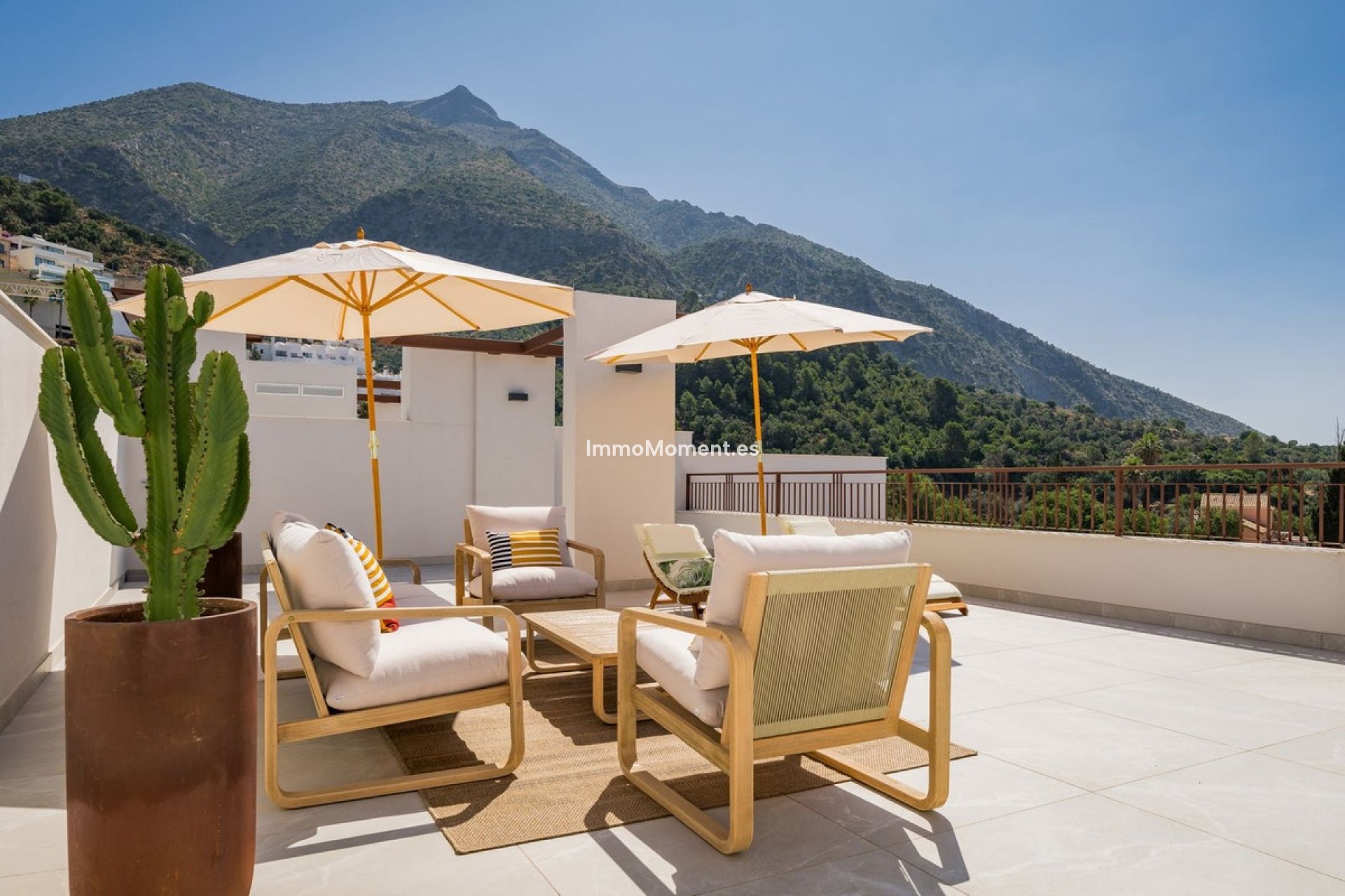 Resale - Apartment - Inland  - Istán