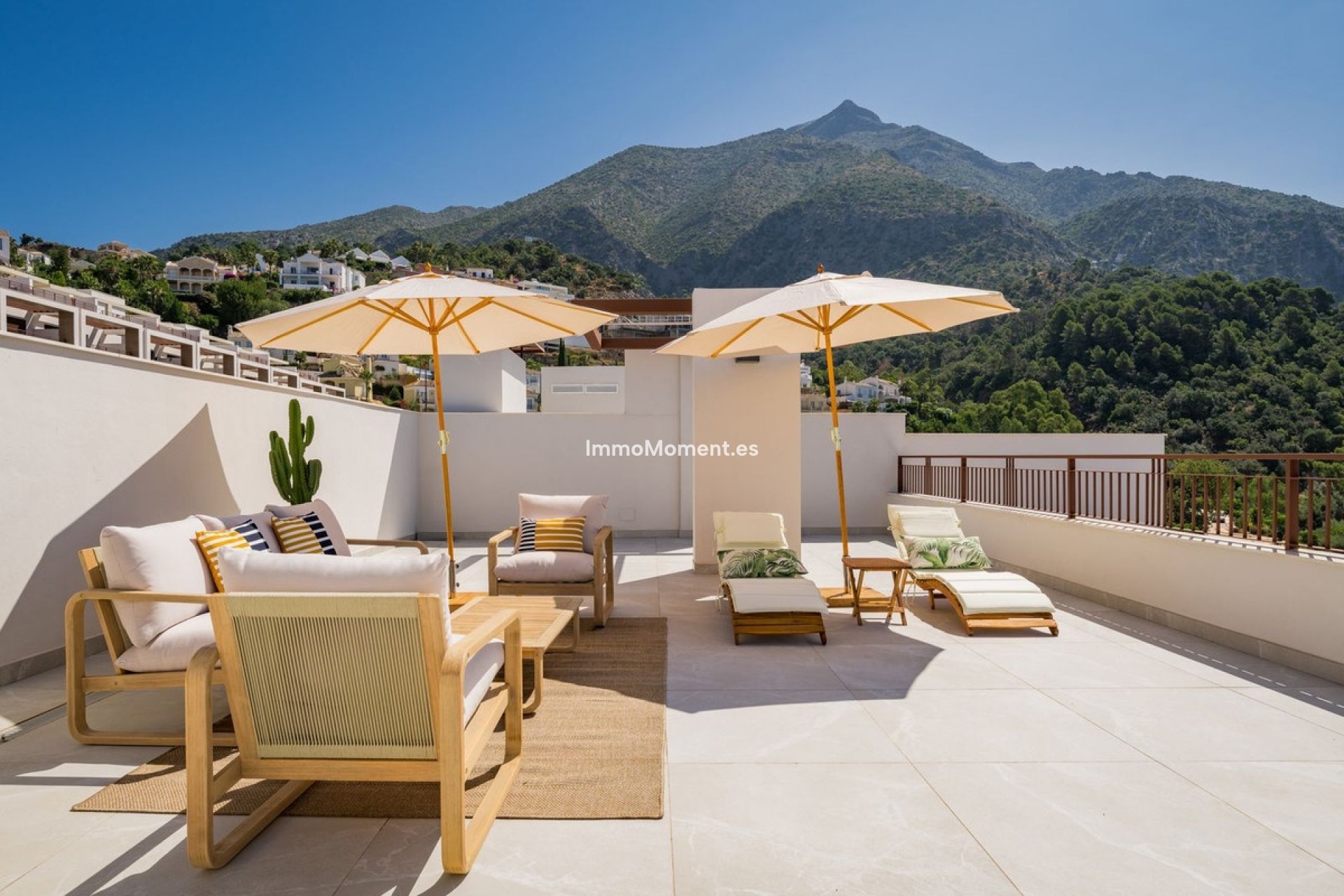 Resale - Apartment - Inland  - Istán
