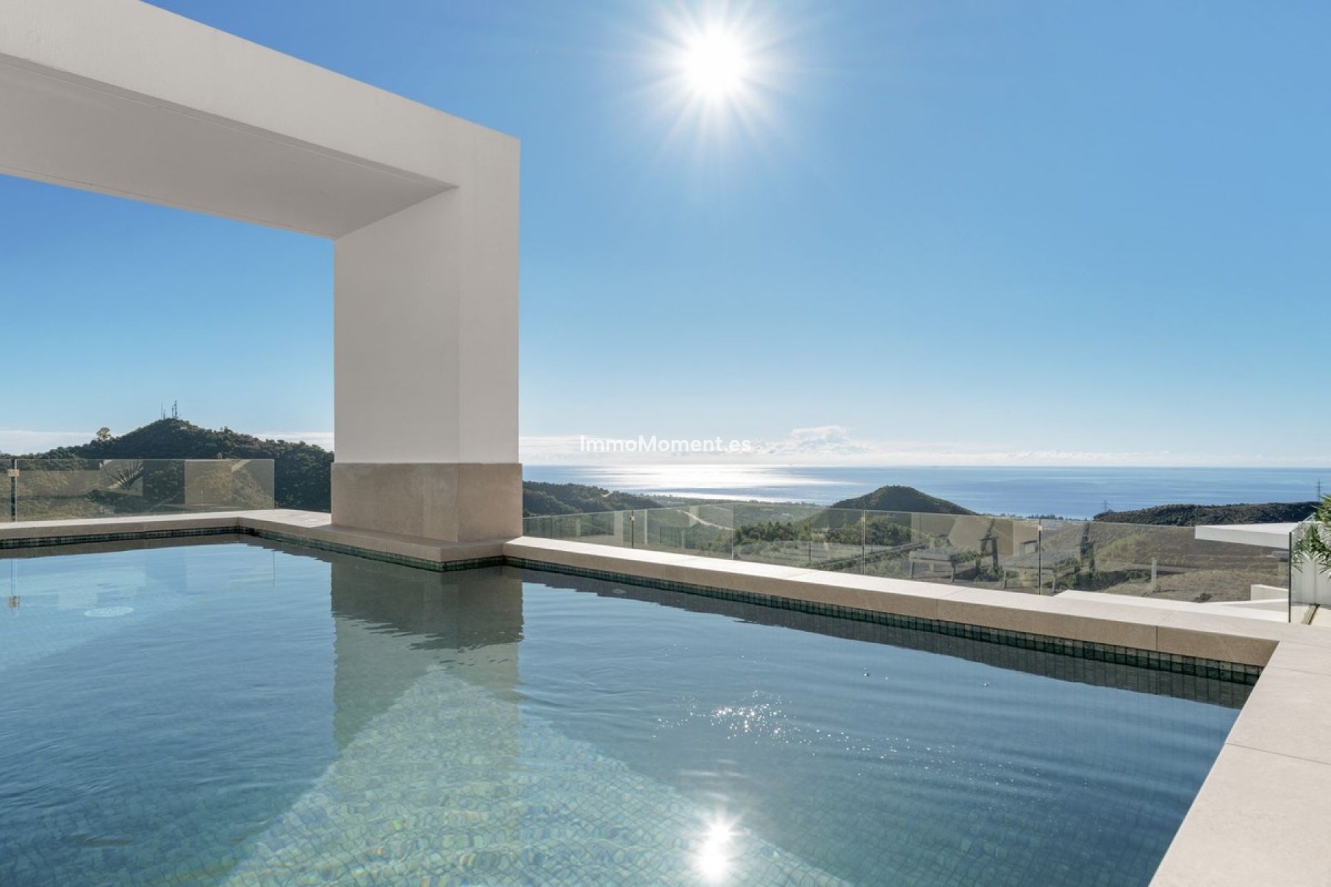 Resale - Apartment - Inland  - Ojén