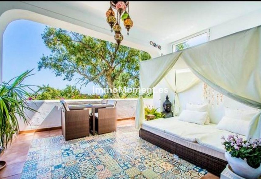 Resale - Apartment - Inland  - Ojén