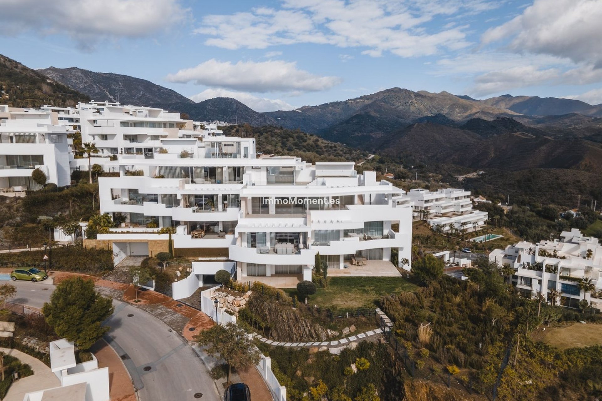 Resale - Apartment - Inland  - Ojén