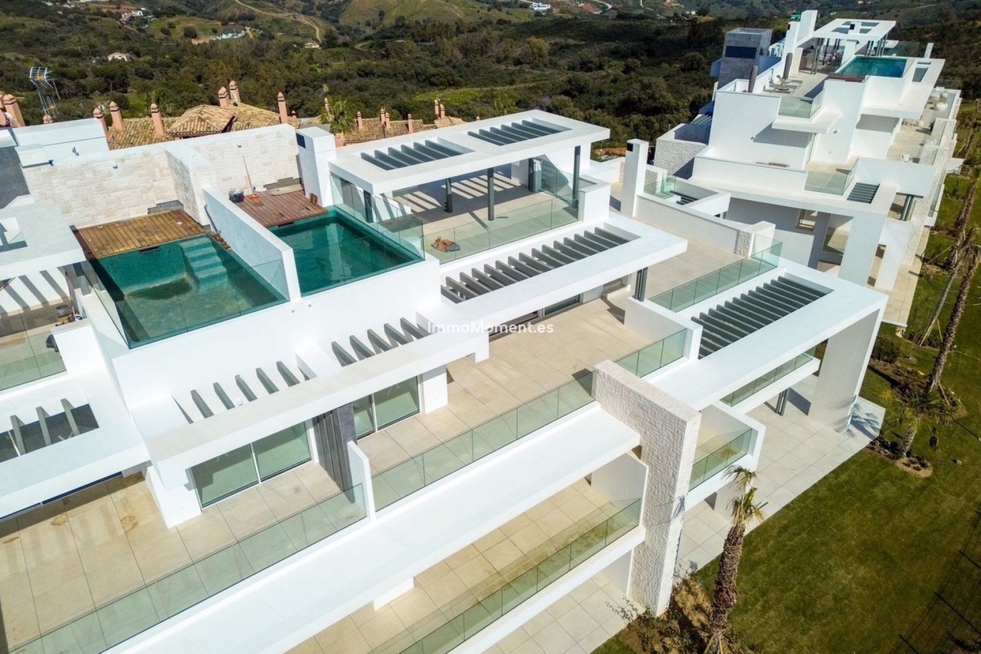 Resale - Apartment - Inland  - Ojén