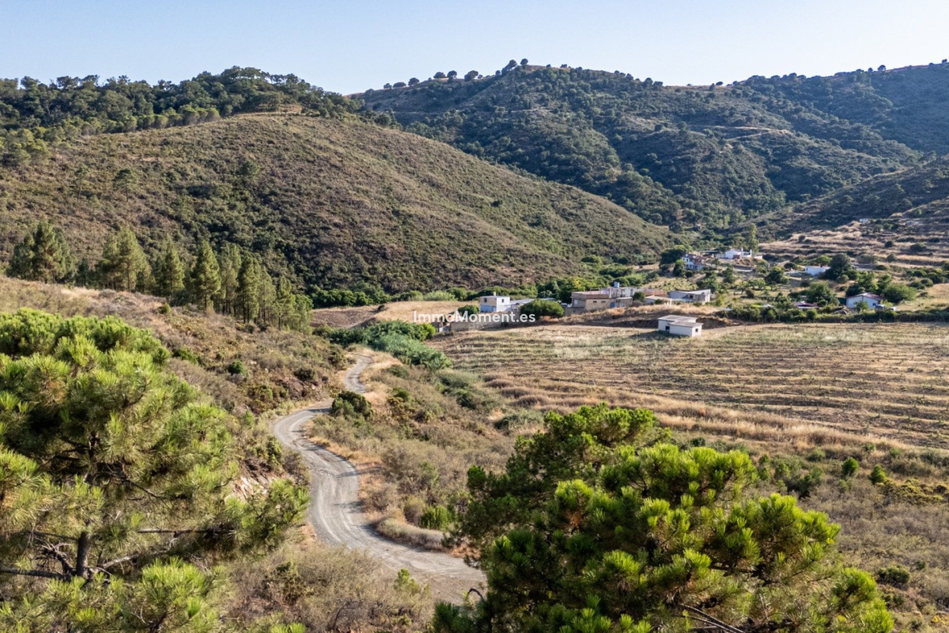 Resale - Apartment - Inland  - Ojén