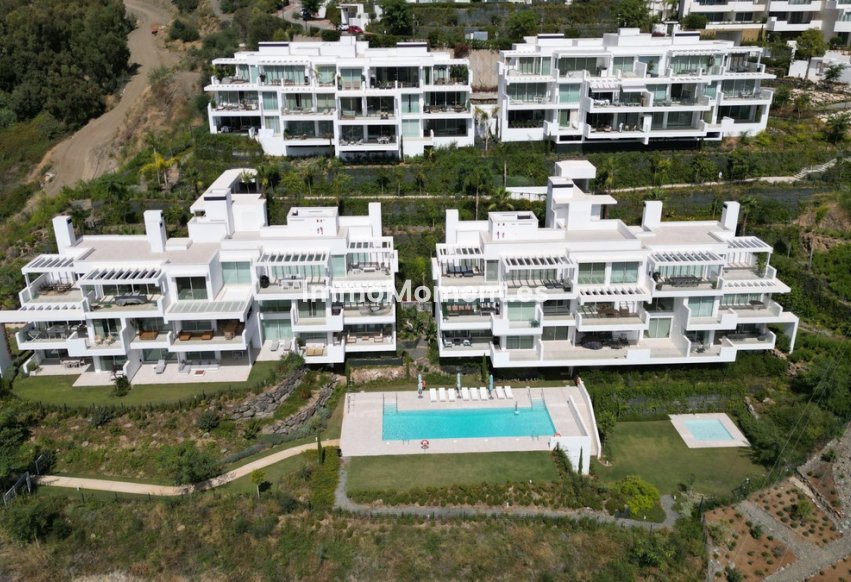 Resale - Apartment - Inland  - Ojén