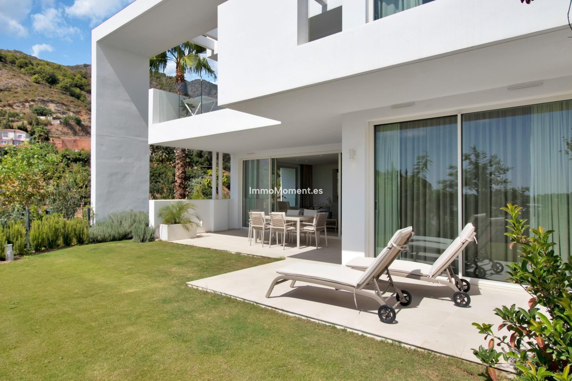 Resale - Apartment - Inland  - Ojén