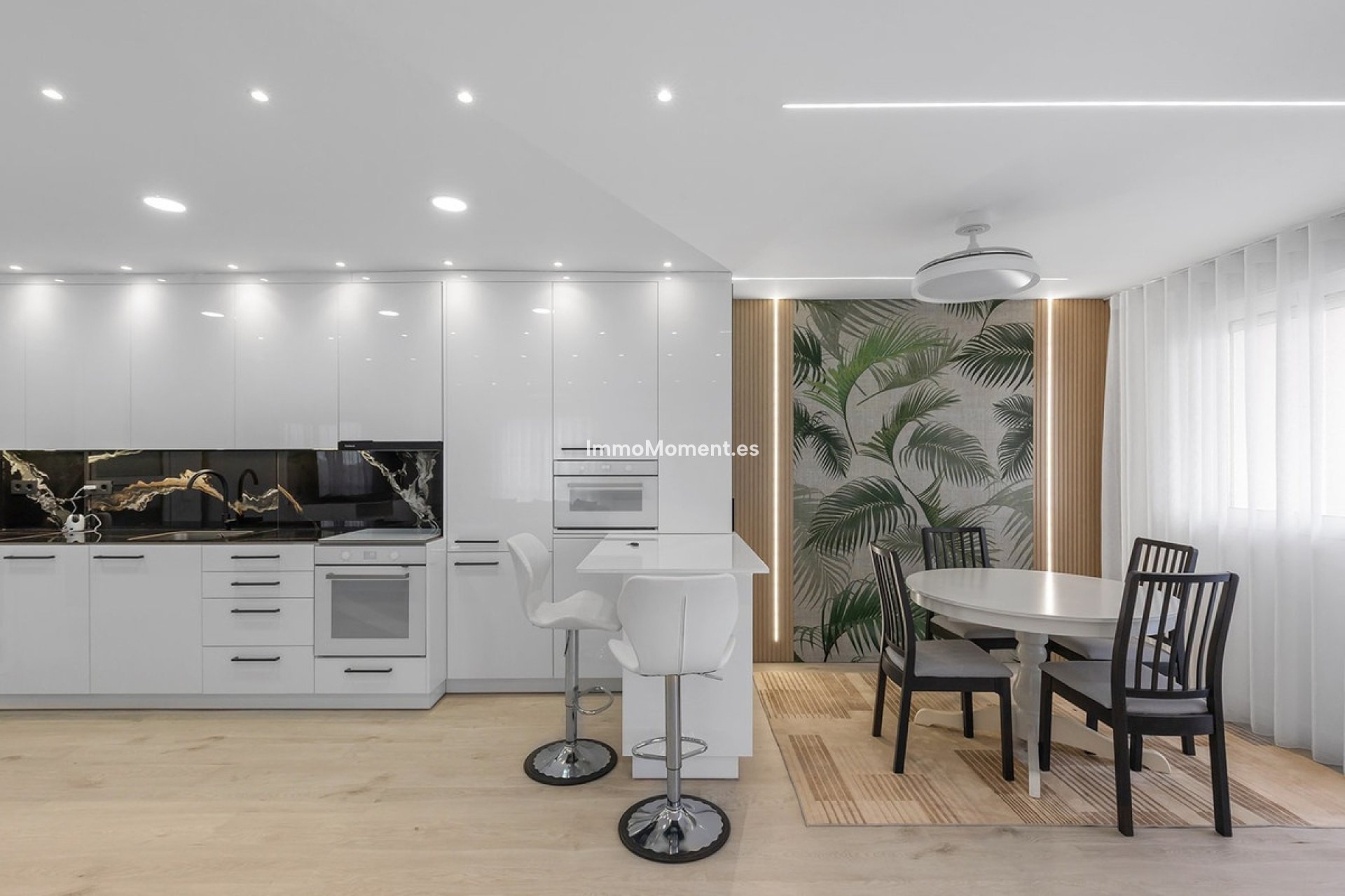 Resale - Apartment - Los Montesinos - Los Montesinos Centro