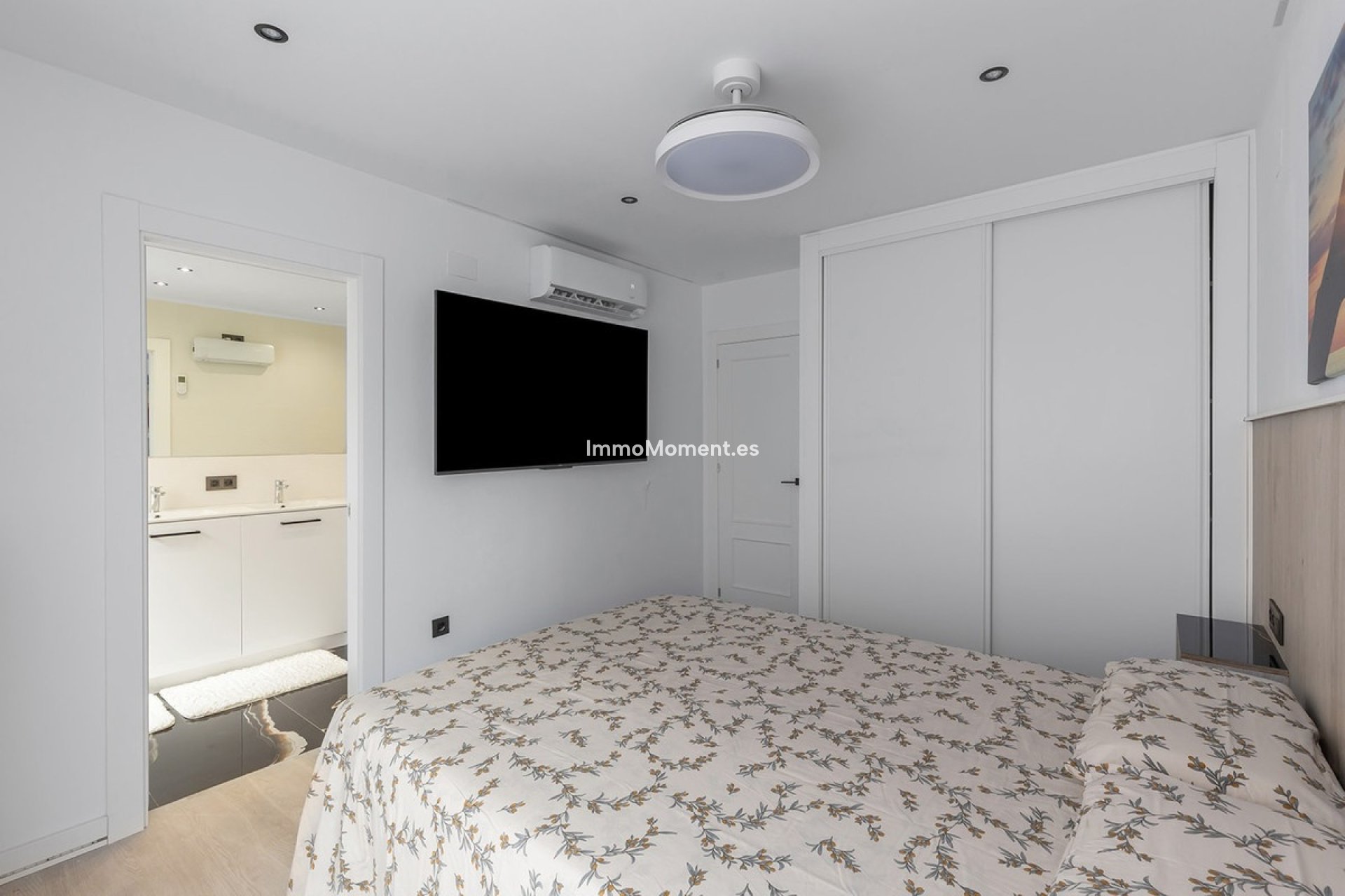 Resale - Apartment - Los Montesinos - Los Montesinos Centro