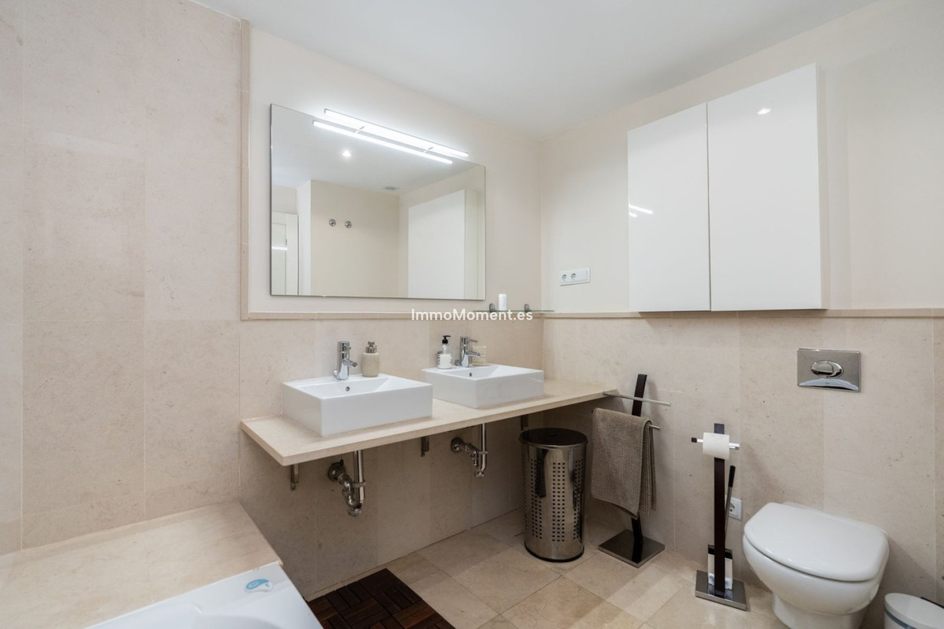 Resale - Apartment - Málaga - Benahavís