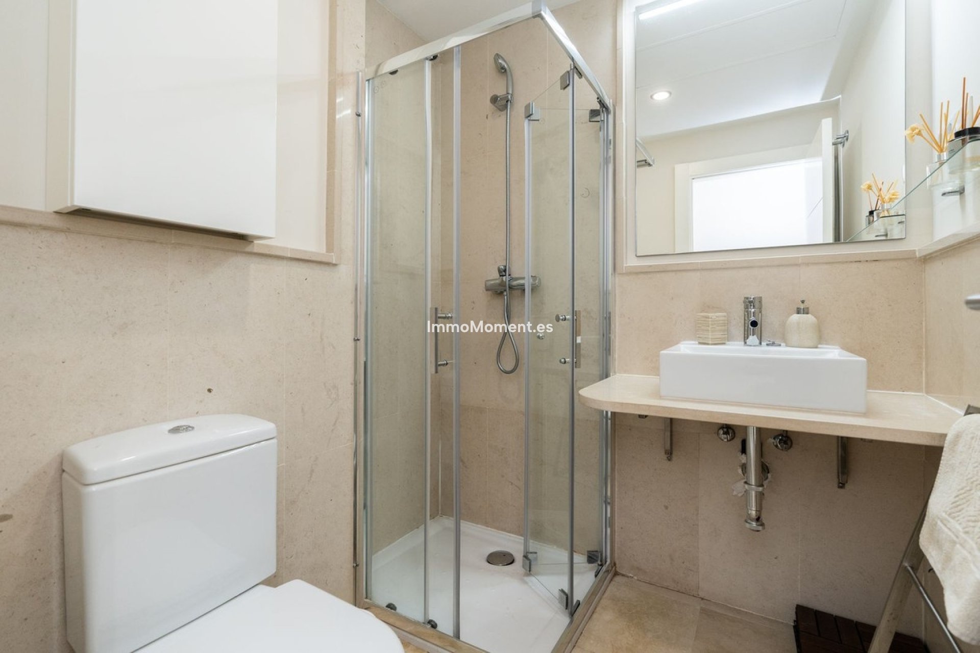 Resale - Apartment - Málaga - Benahavís