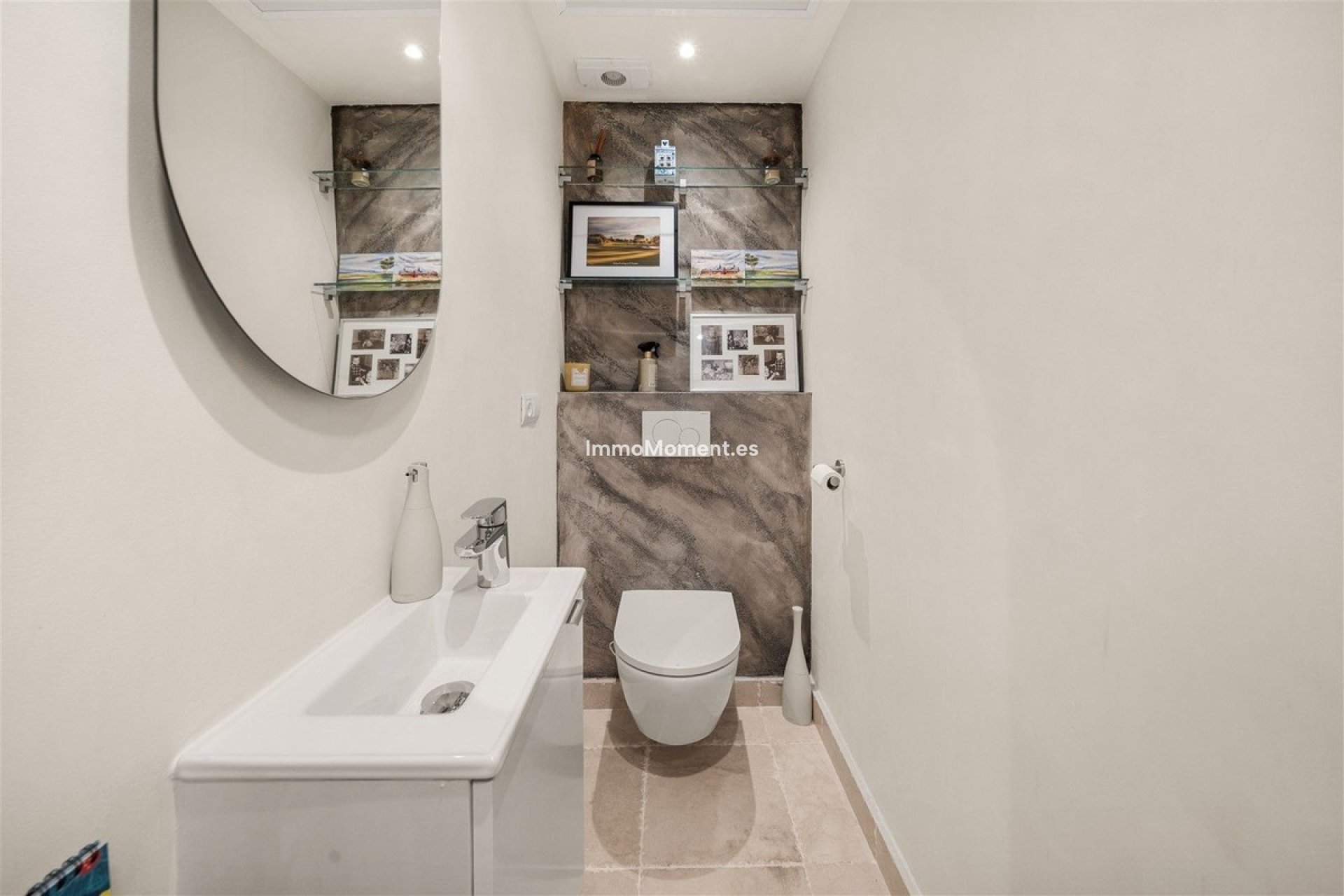 Resale - Apartment - Málaga - Benahavís